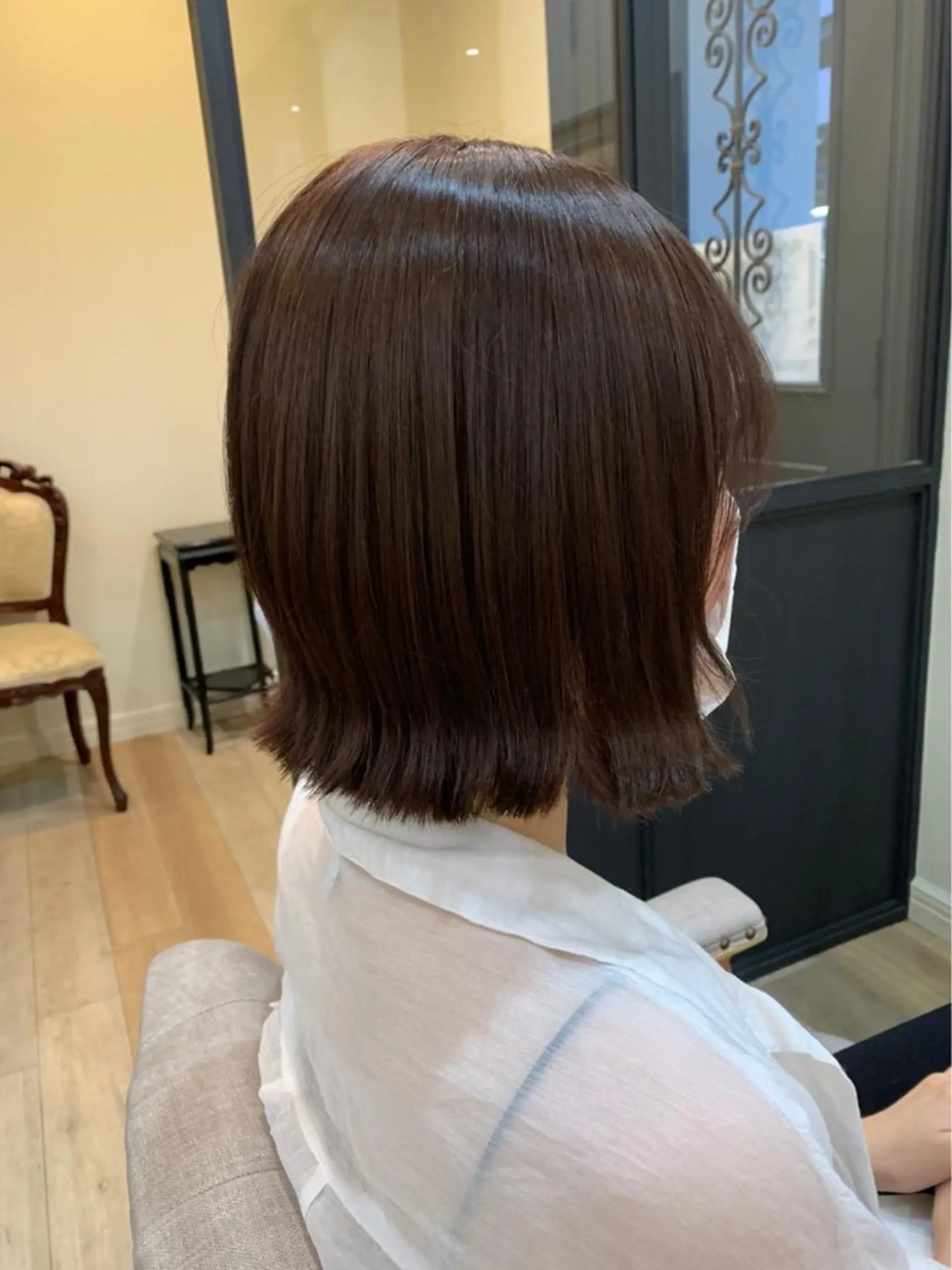 カラー KOKORO 中村 朱里のヘアスタイル