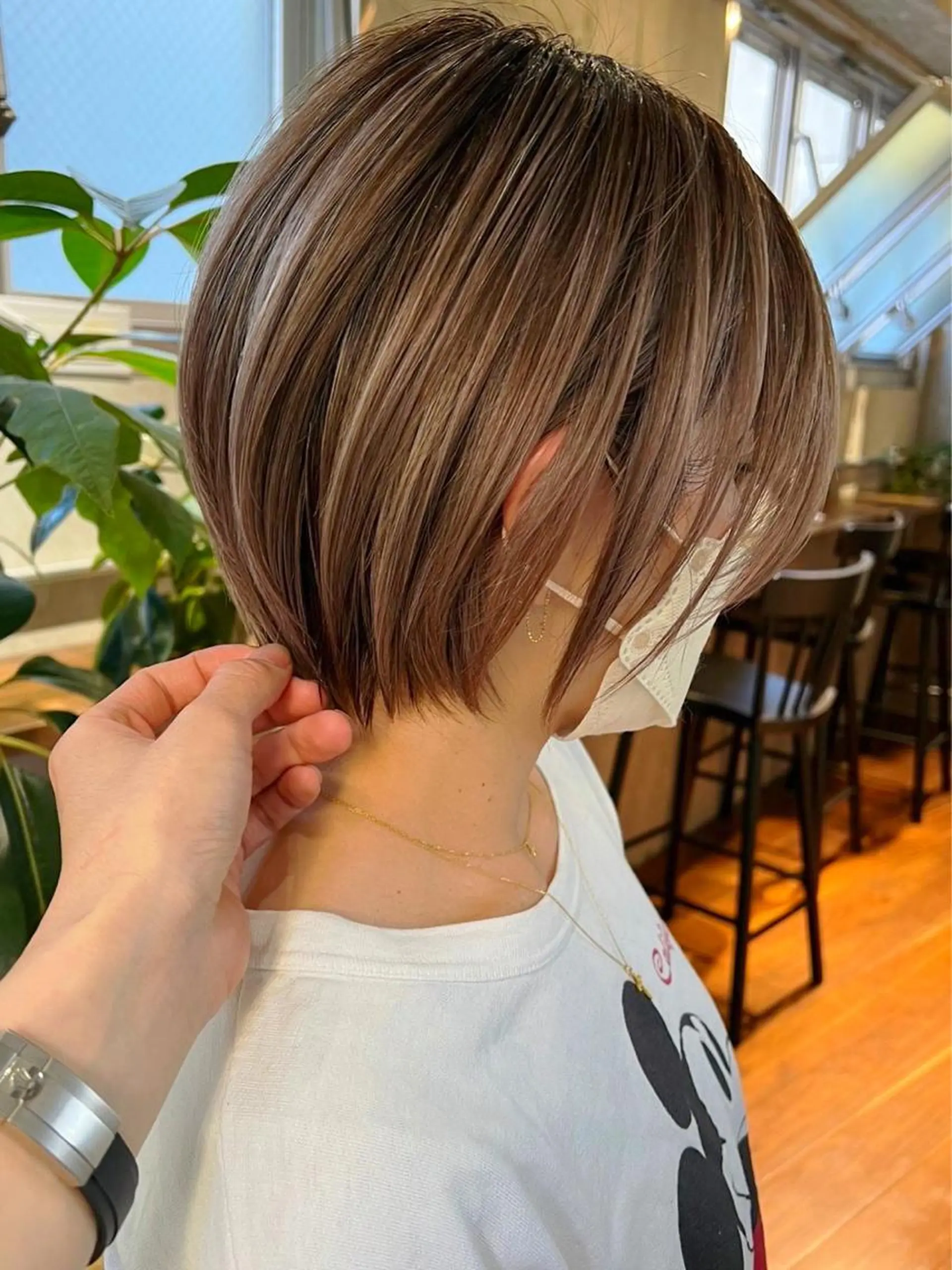 ショート カラー ショートボブ バレイヤージュ ブリーチ ケアブリーチ ダブルカラー 横浜　店長 橋場優のヘアスタイル