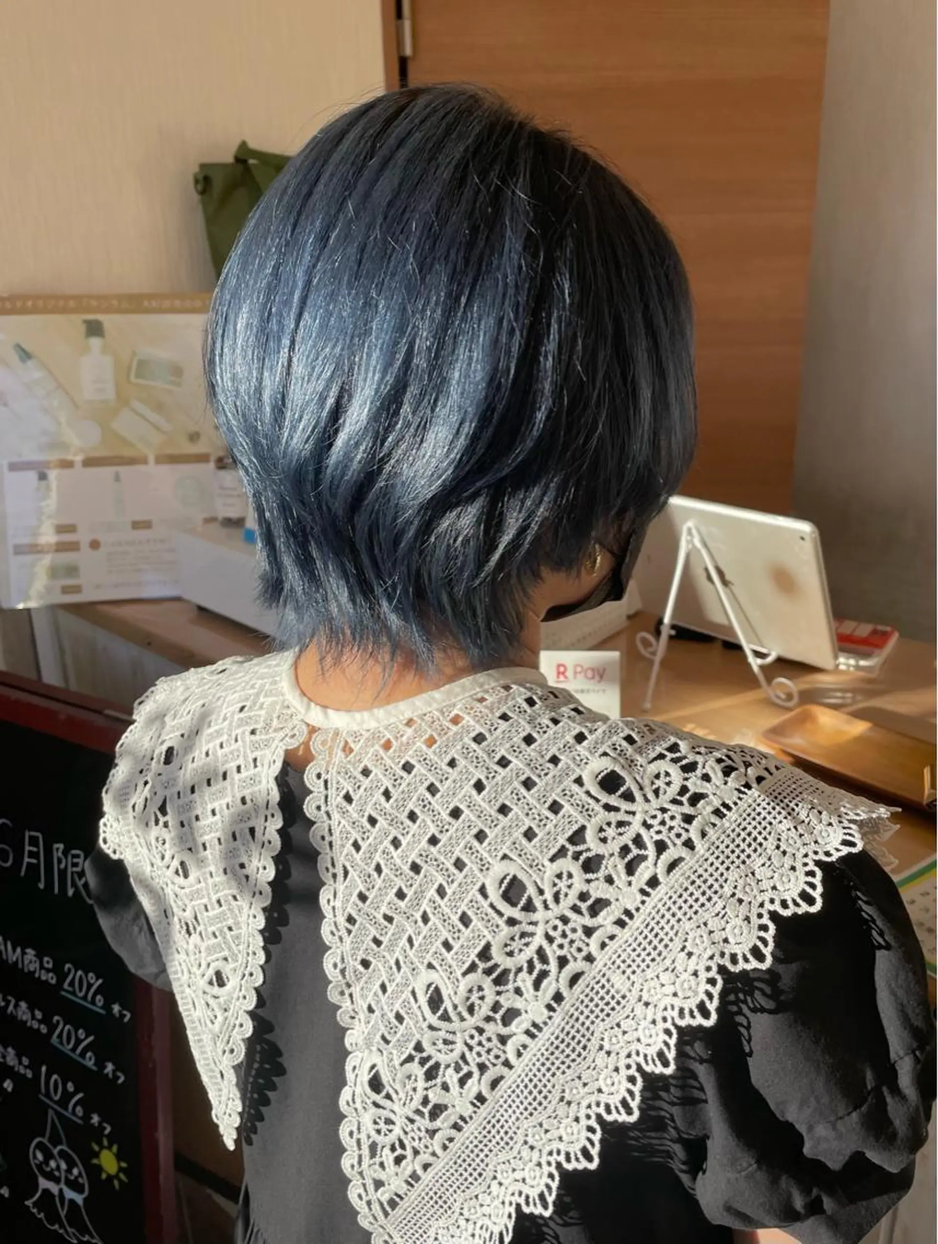 ショート カラー ヘアアレンジ 小倉 愛里のヘアスタイル