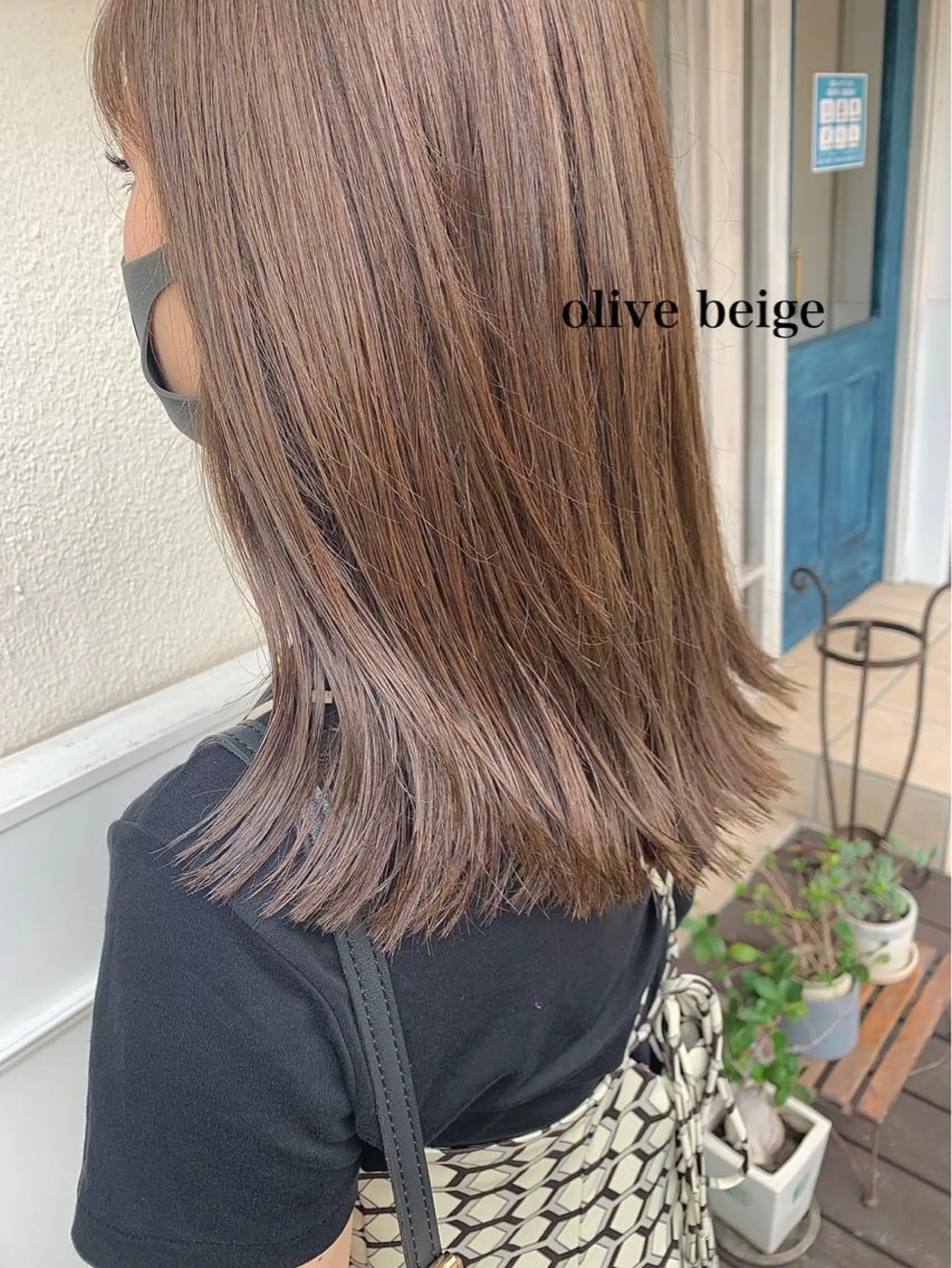 セミロング カラー Zina 藤崎店所属・zina藤崎📛 井上美乃里のヘアスタイル