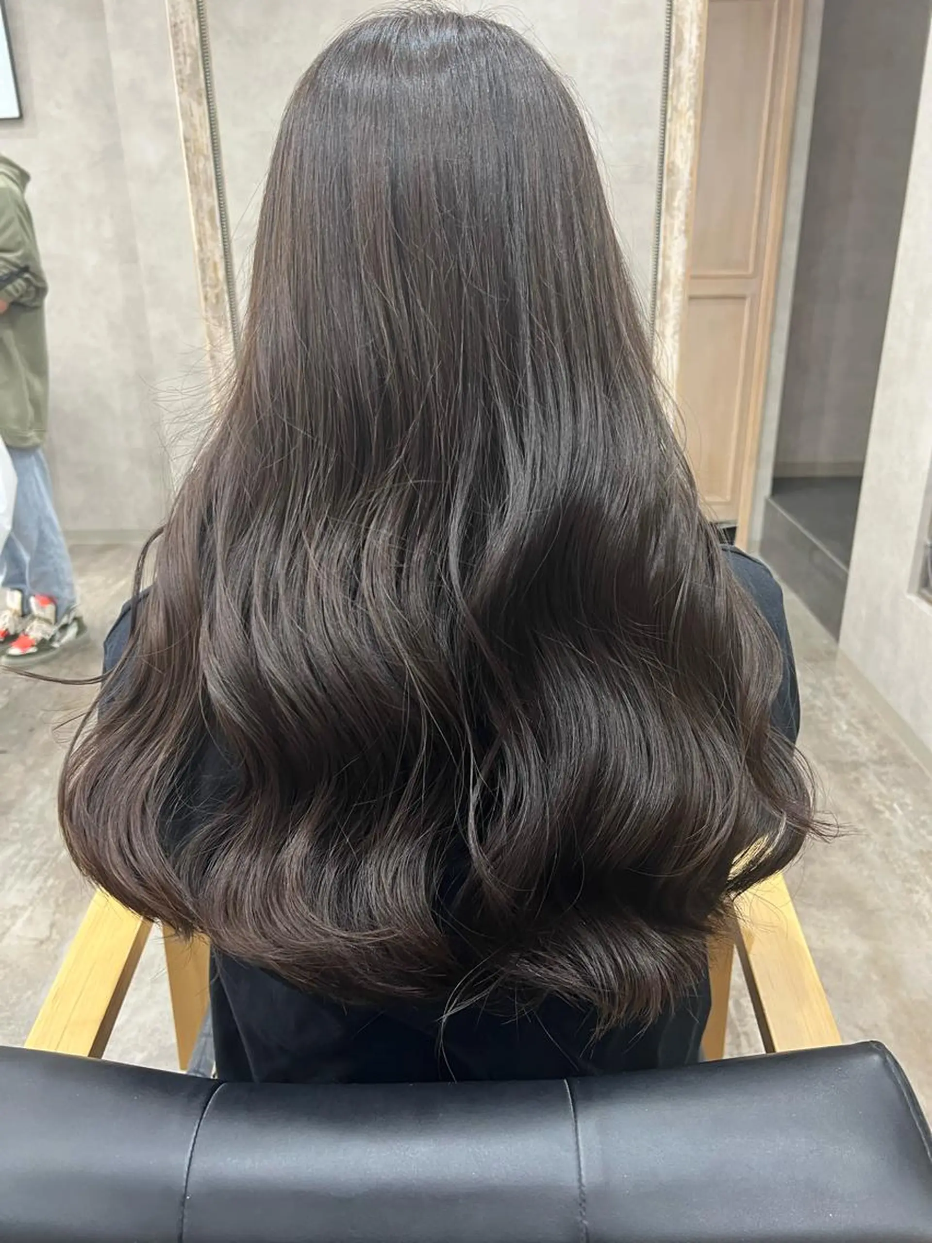 ロング アッシュ アッシュブラウン カット ヘアカラー 韓国風🫧艶カラー 💟ran💟のヘアスタイル