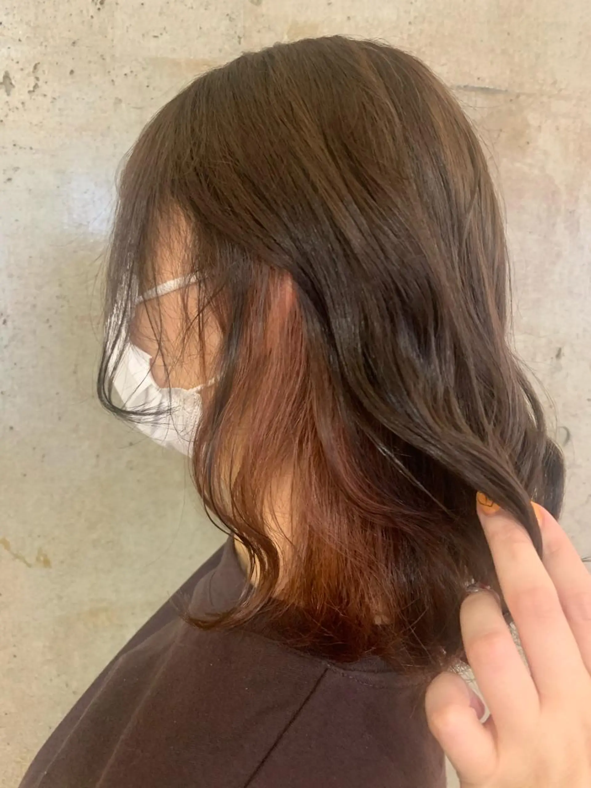 カラー ブリーチ オレンジ カット ヘアカラー トリートメント ヘッドスパ 近 紗理奈のヘアスタイル