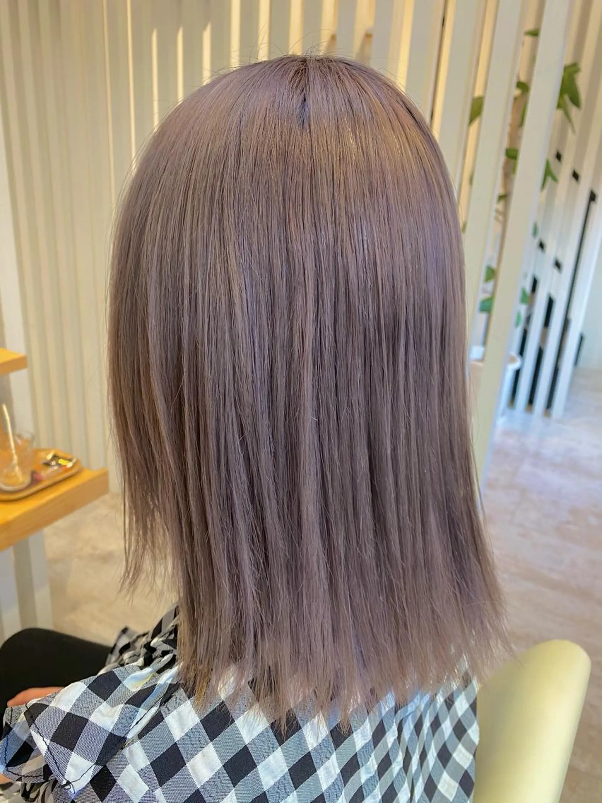 セミロング カラー Design Color🐰アユミのヘアスタイル