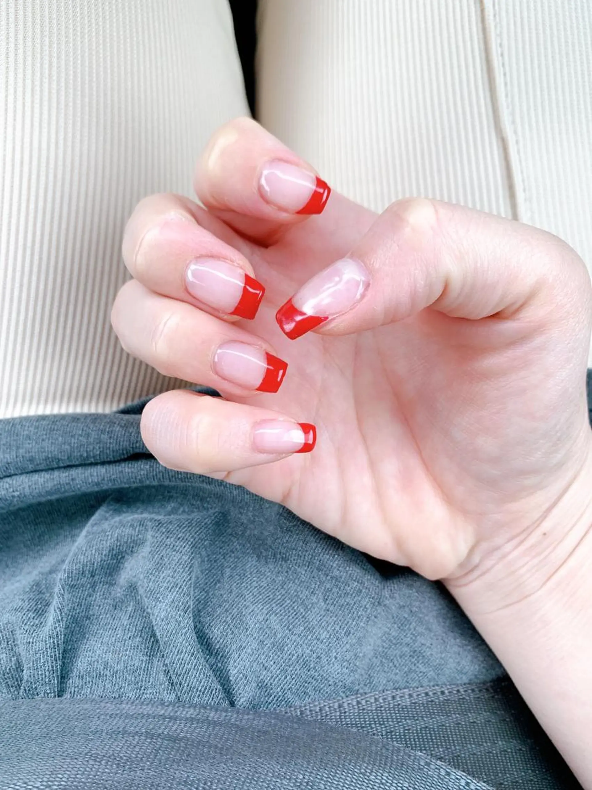 ネイル フレンチネイル 赤色 痩身/脱毛/ネイル HARUKAのエステ・リラクイメージ