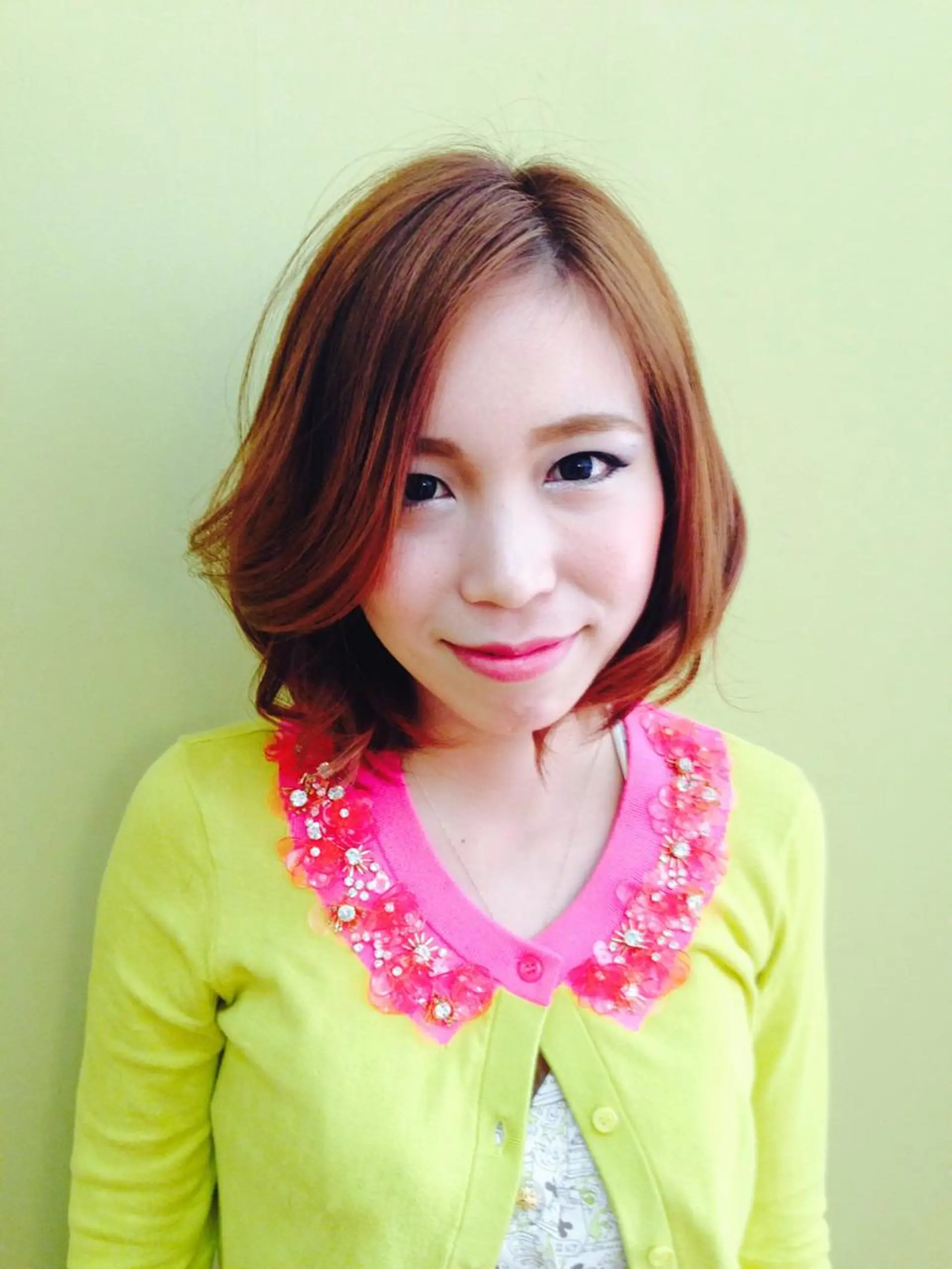 ミディアム カラー カット 鬼頭 洋吏のヘアスタイル