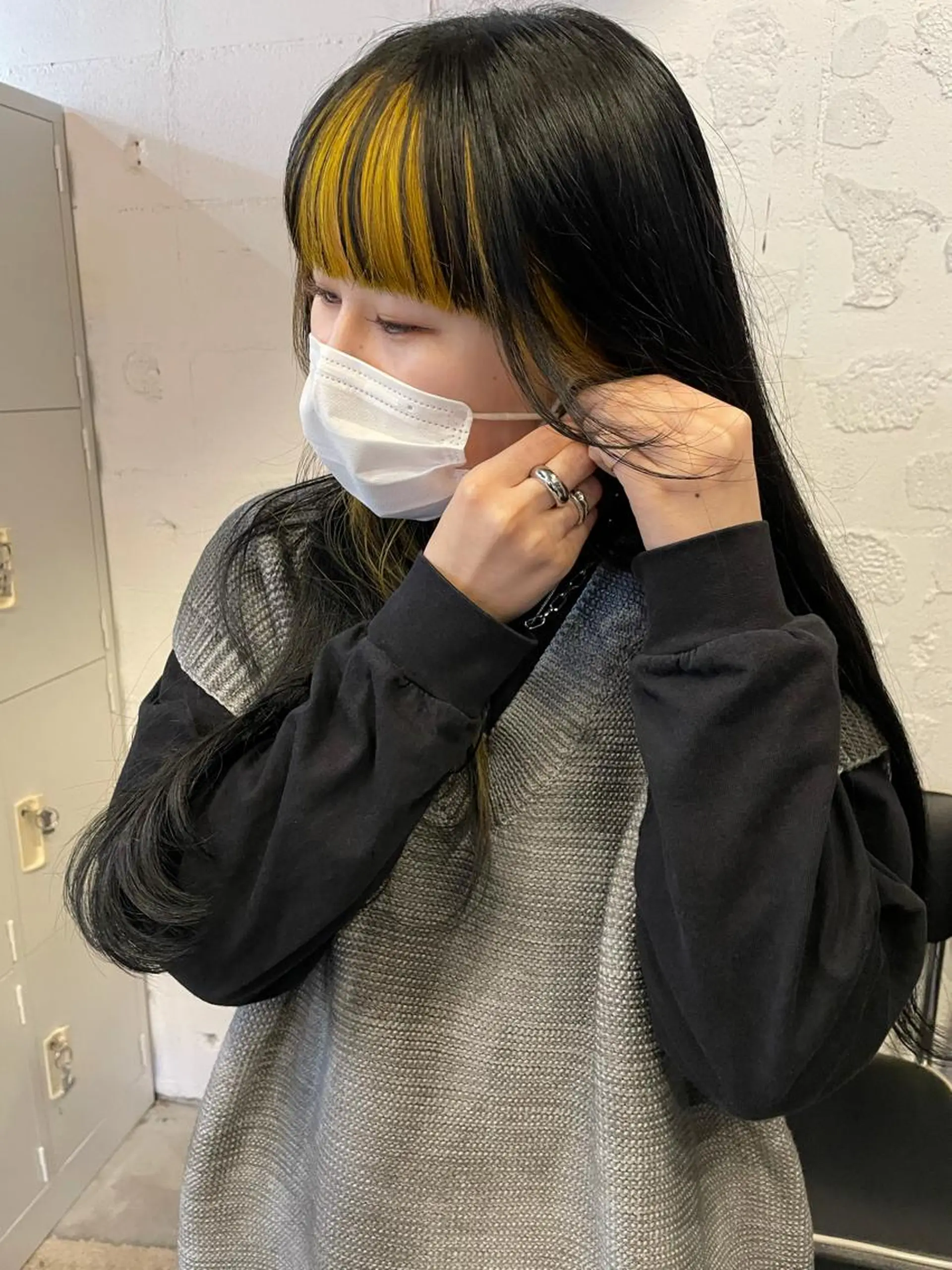 ロング カラー イエローカラー SALOWIN下北沢所属・hazuki 🌝のヘアスタイル