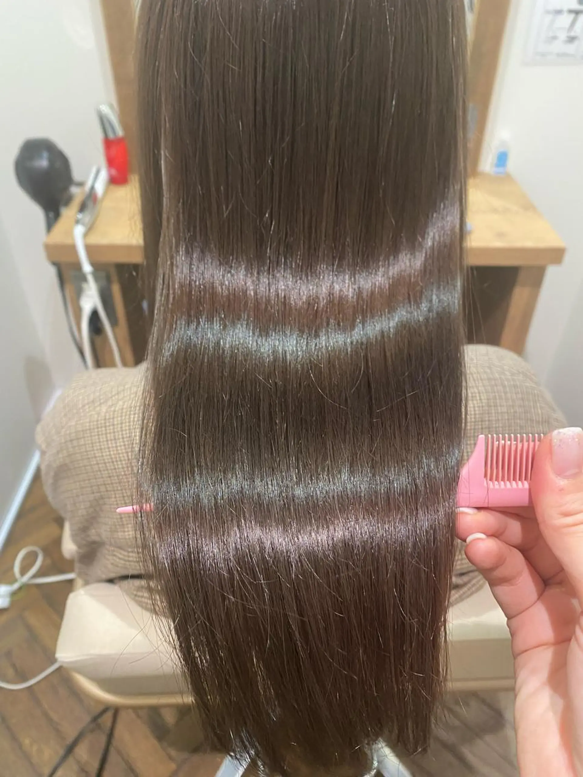 ミディアム Minami .のヘアスタイル