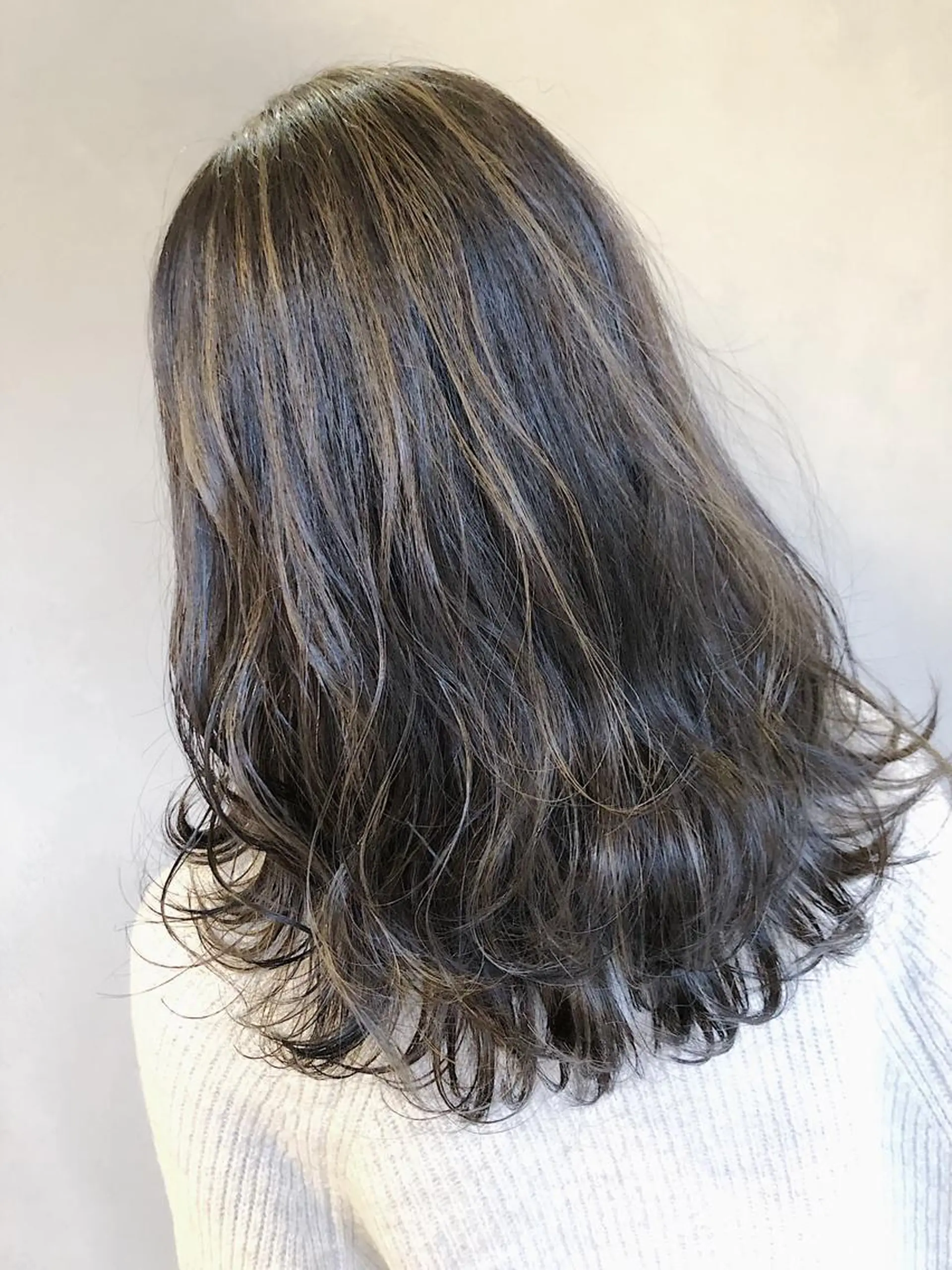 ミディアム カラー ヘアカラー トリートメント LA KING GINZA TOKYO所属・🧡ショートの達人 🧡SHOのヘアスタイル