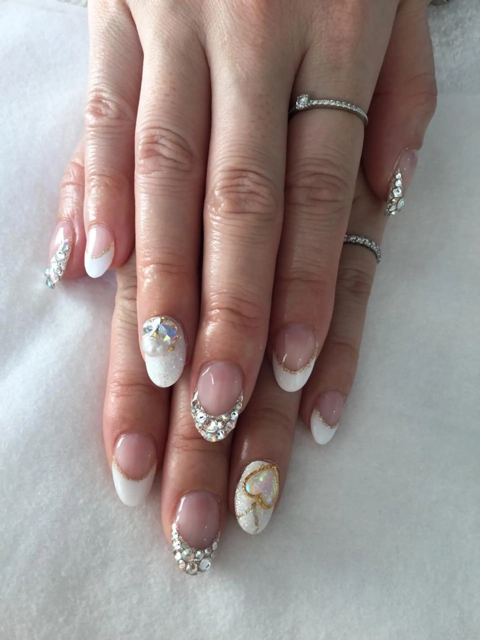 ネイル ハンドネイル 💎🐰 saki. m 🐰💎のネイルデザイン