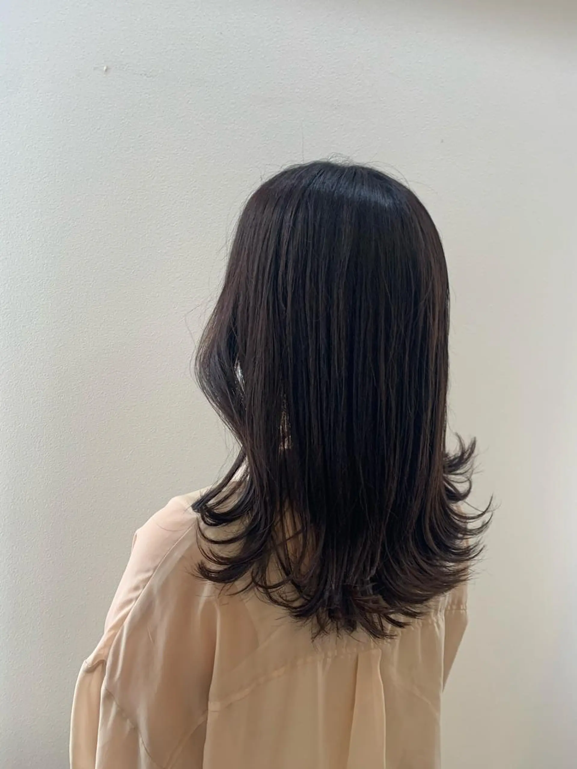 セミロング カラー アッシュ アッシュブラウン ブラウンカラー ヨシンモリ 韓国風ヘア 現地韓国ヘア🇰🇷 Chisaki치사키のヘアスタイル