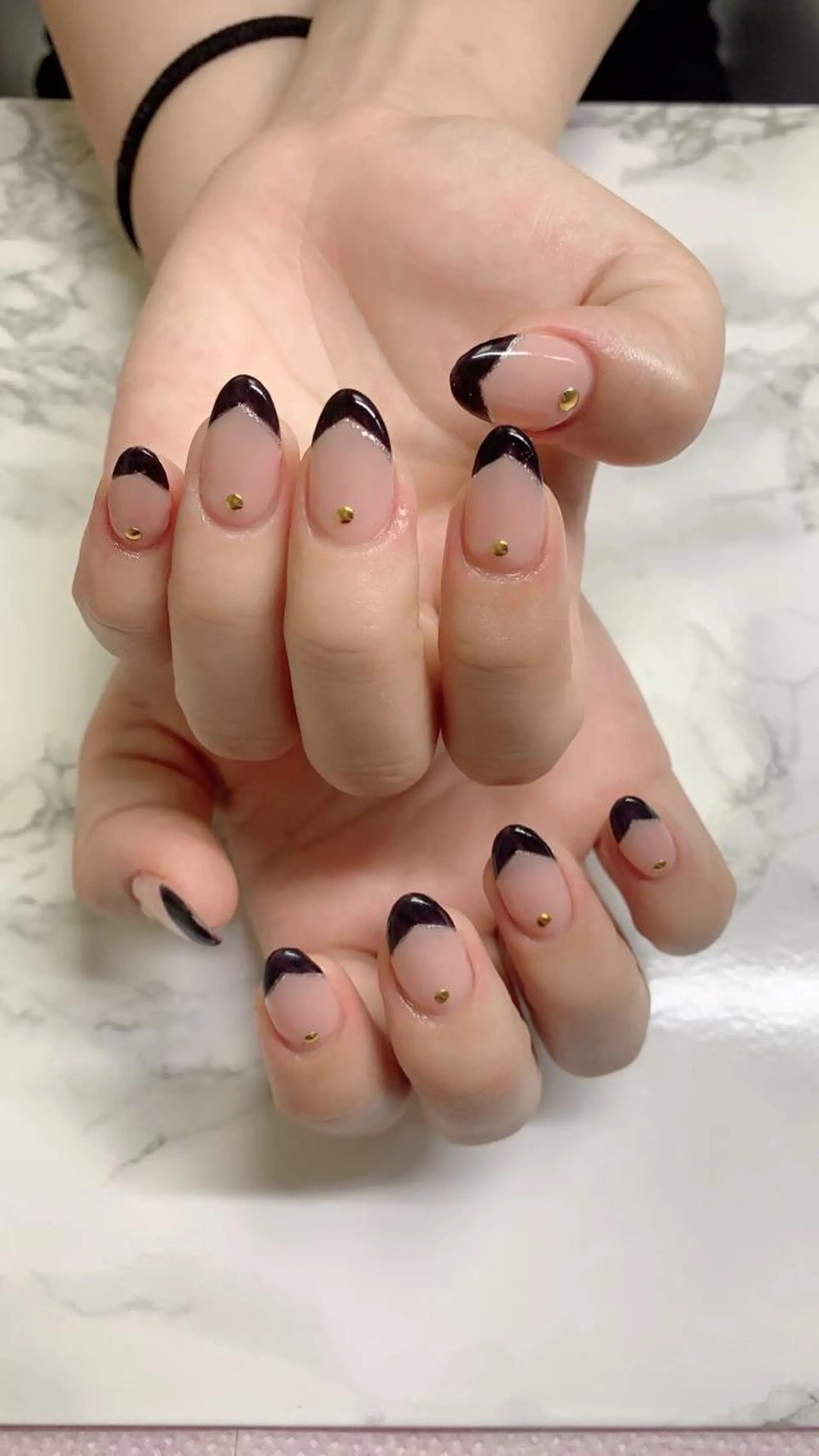 ネイル はな💎ネイル ワンホン、長さ出しのネイルデザイン