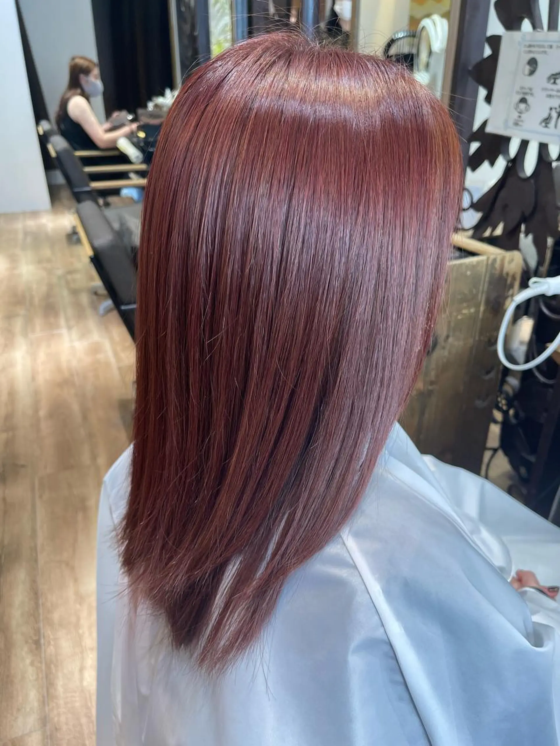 セミロング カラー カットモデル募集 /池袋　/理奈のエステ・リラクイメージ