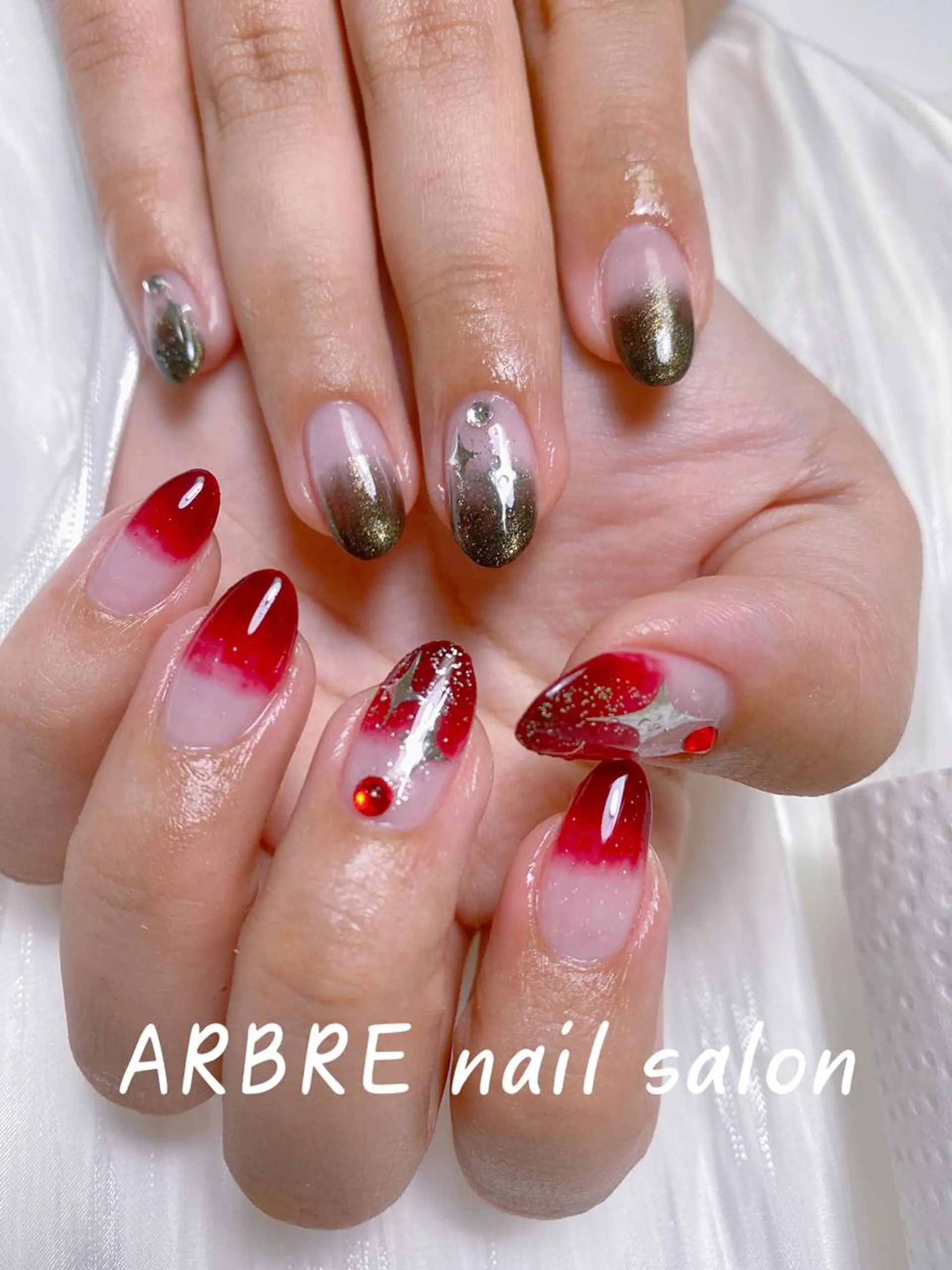 ネイル ハンドネイル ハンドケア 小林 凛のネイルデザイン