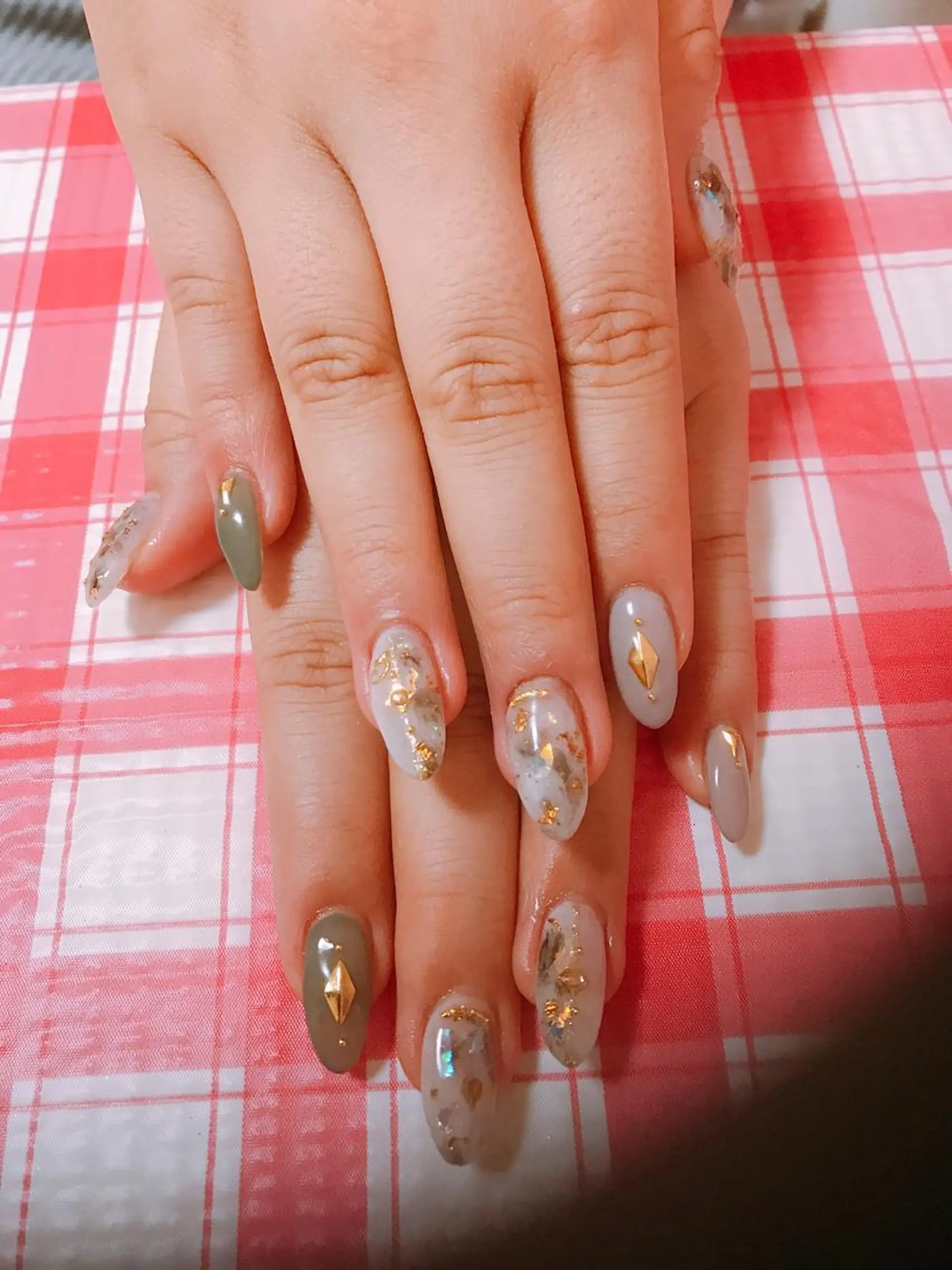 ネイル 藤 あやのネイルデザイン