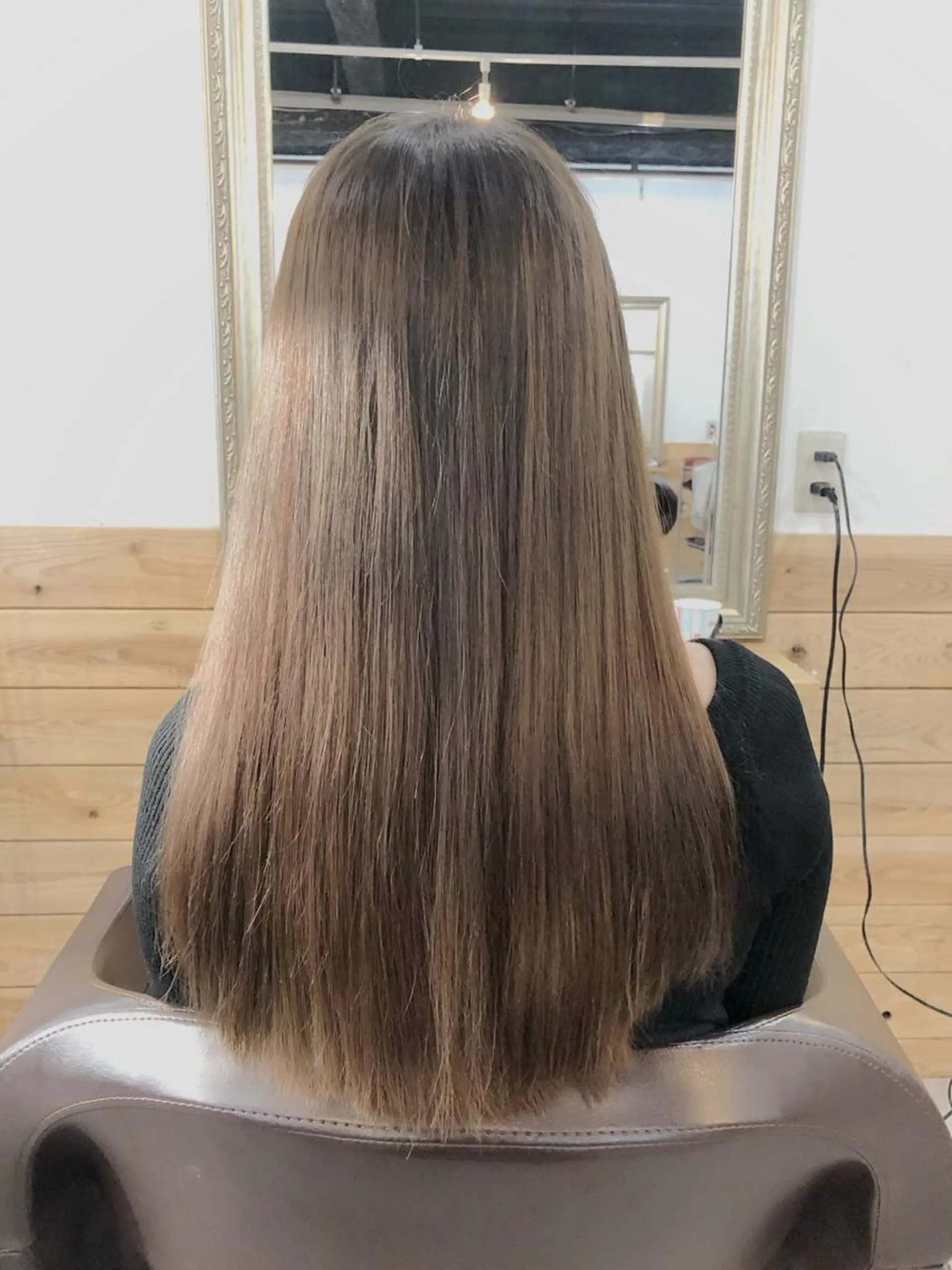 ロング ✨艶感/透け感✨Sherry所属・艶髪/ハイトーン Sherryのヘアスタイル