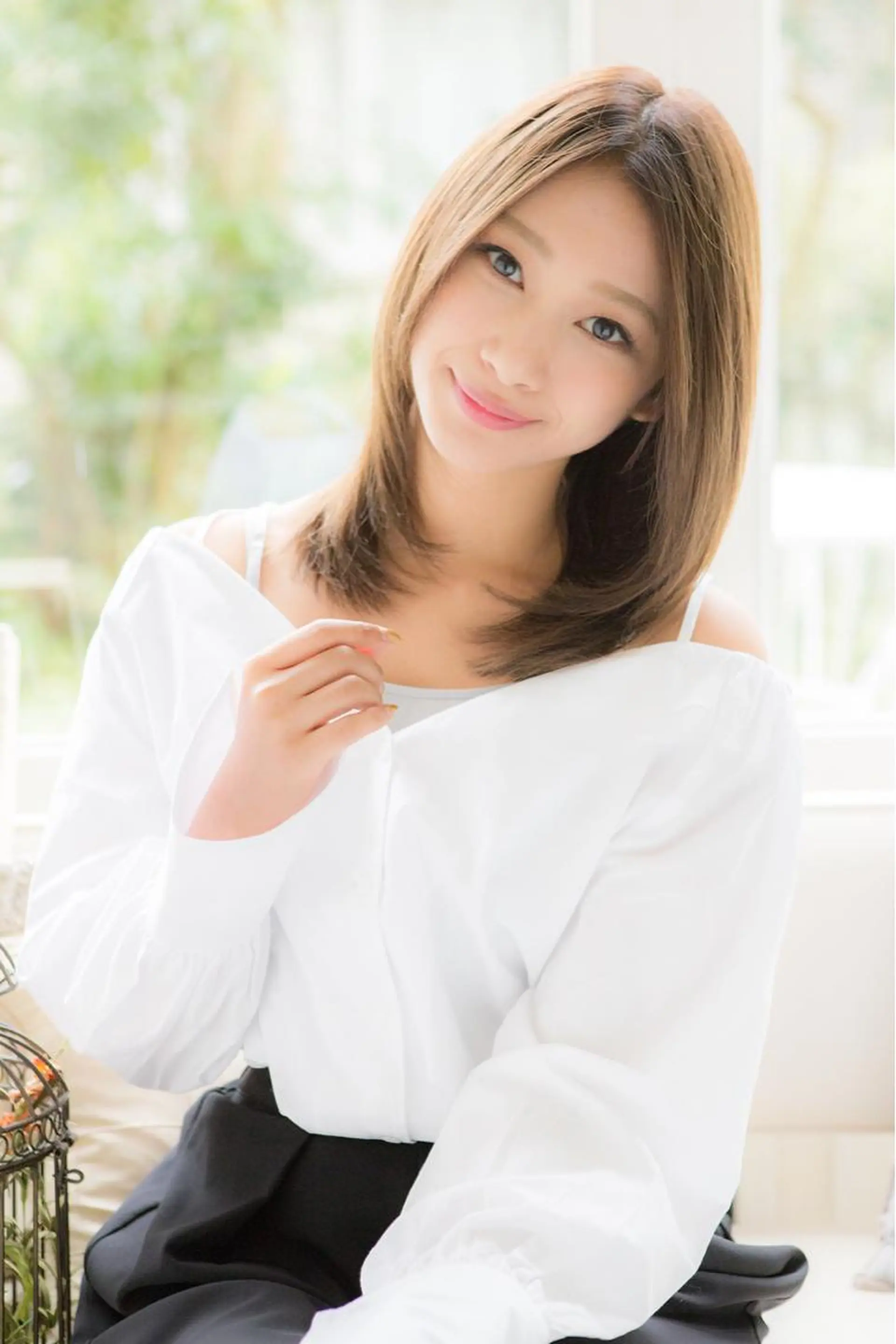 ミディアム カラー 透明感/ 美髪矯正/田中恭のヘアスタイル