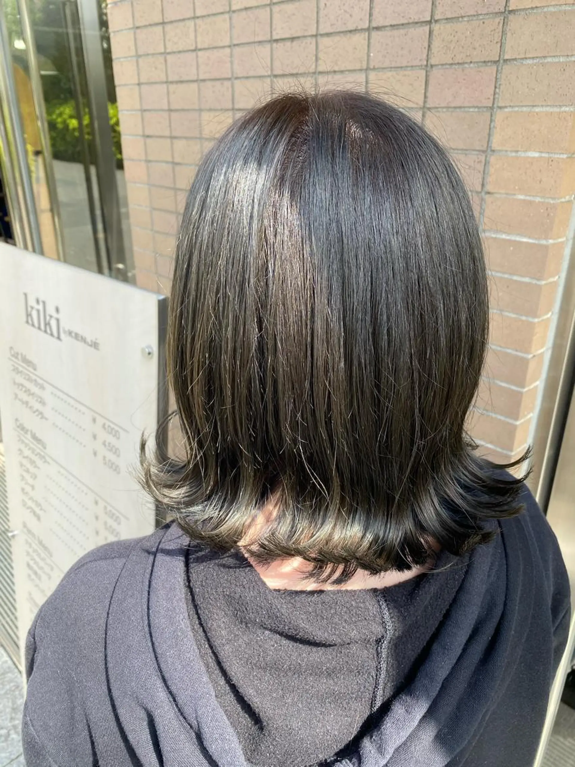 ミディアム ELEN 新百合ヶ丘のヘアスタイル