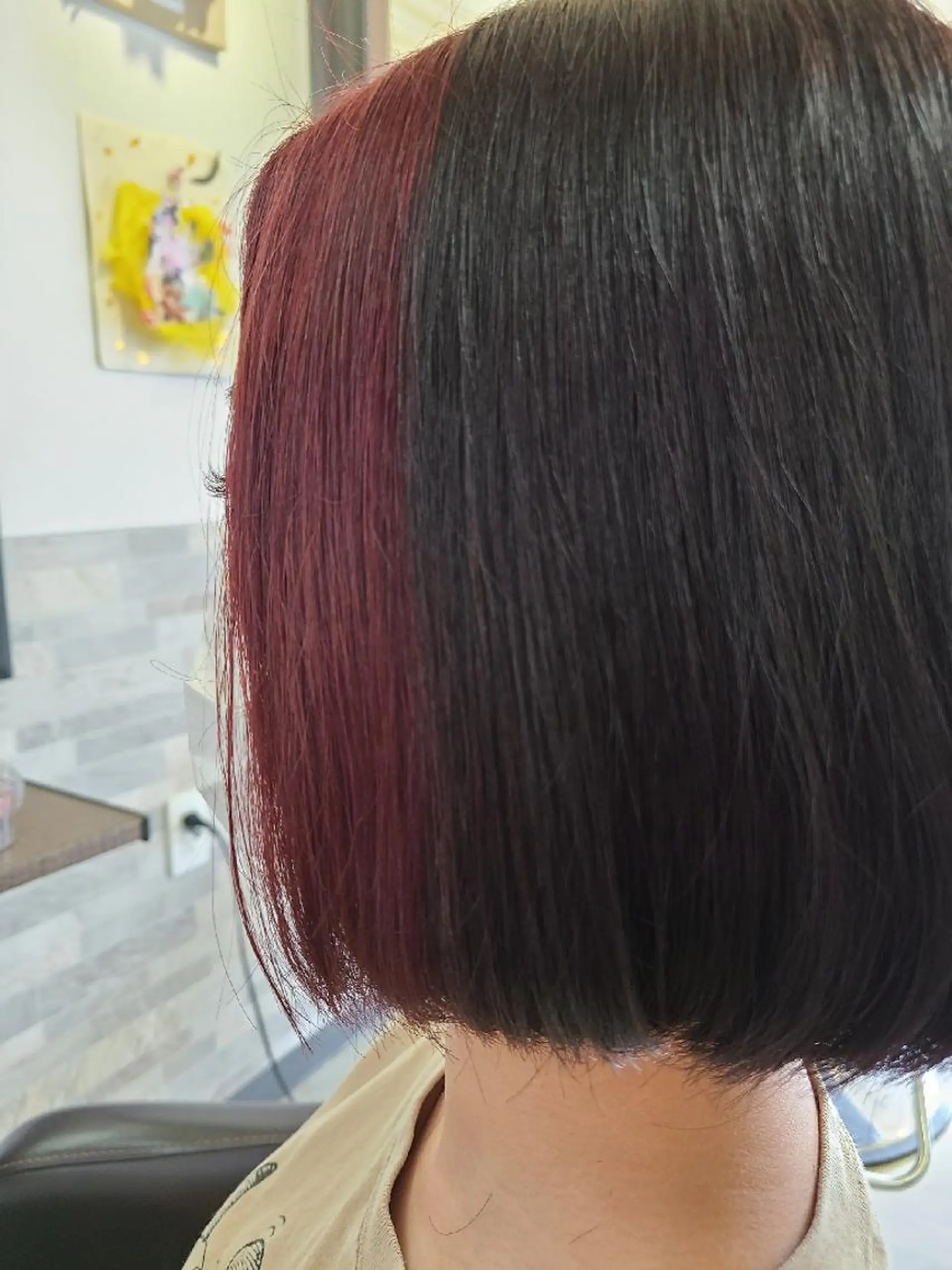 ショート カラー ブリーチ ピンクカラー 顔周りカット ムラヤマ ユウキのヘアスタイル