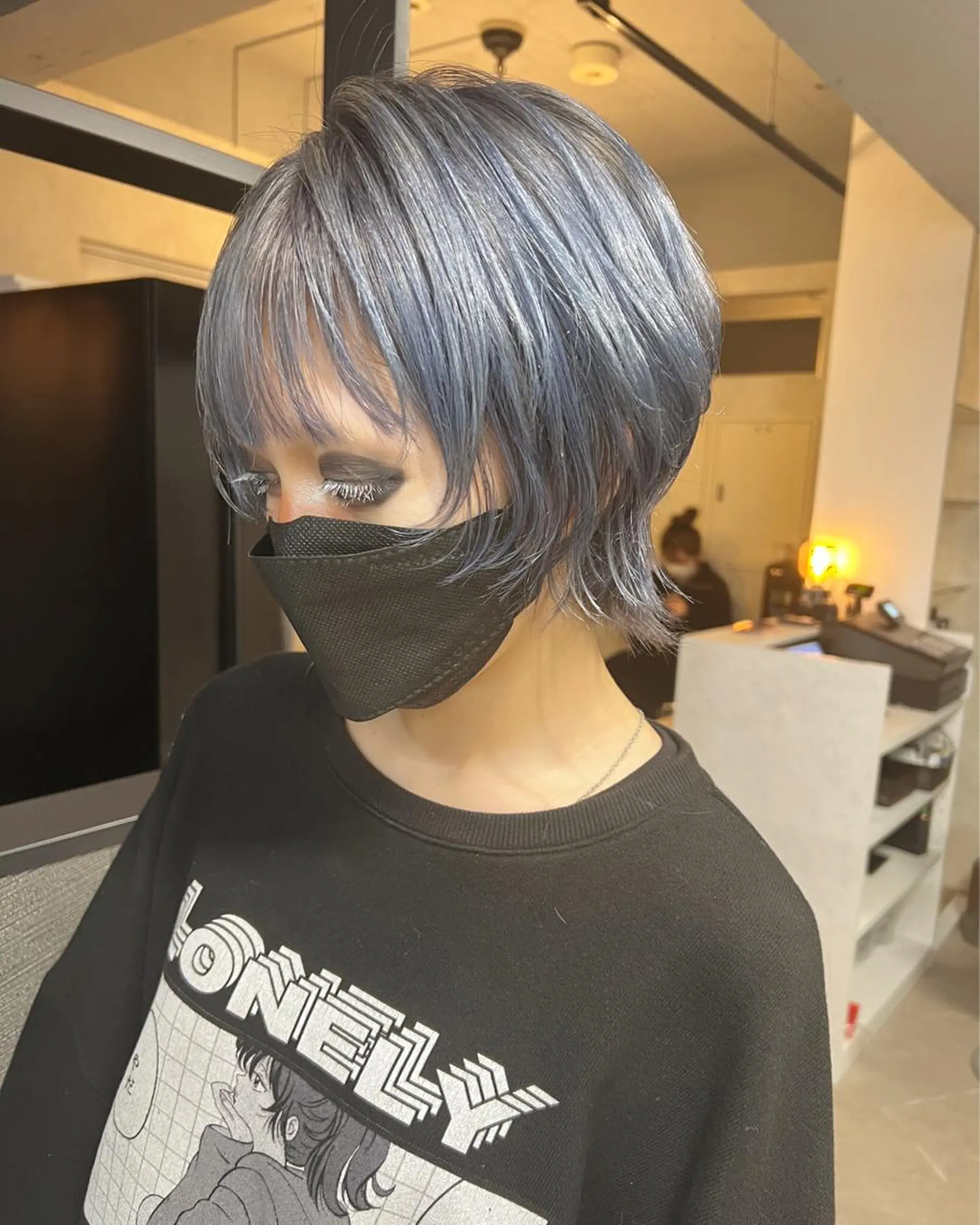 ショート ブリーチ/ウルフ ハッシュカット/石山のヘアスタイル