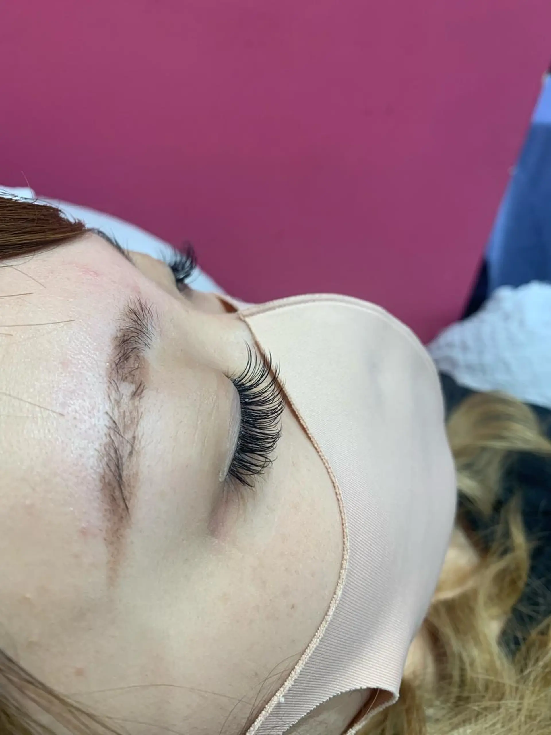 マツエク・マツパ なぽ ❤︎ y2k/韓国nailのネイルデザイン