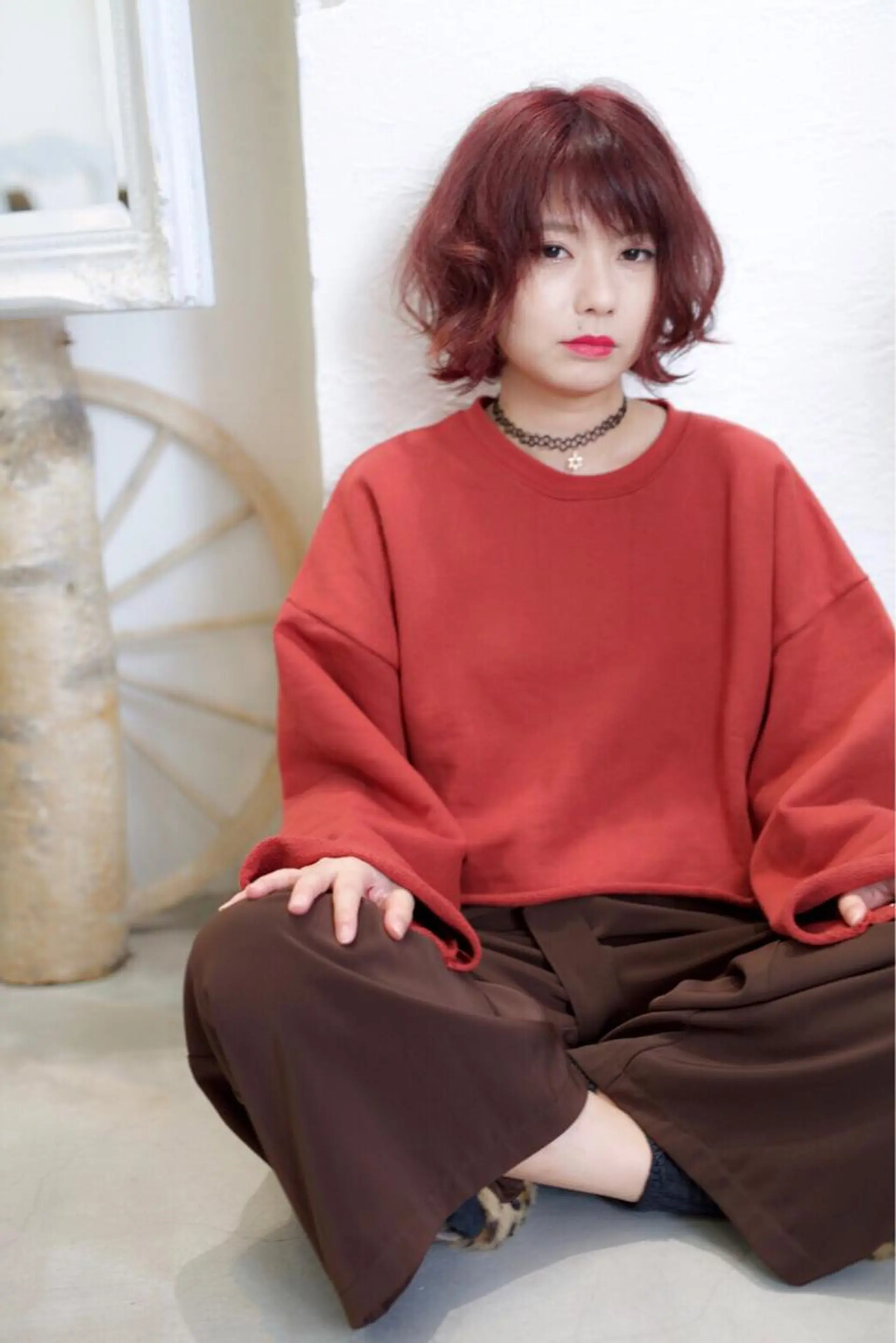 ショート カラー ブリーチ fio マナミのヘアスタイル