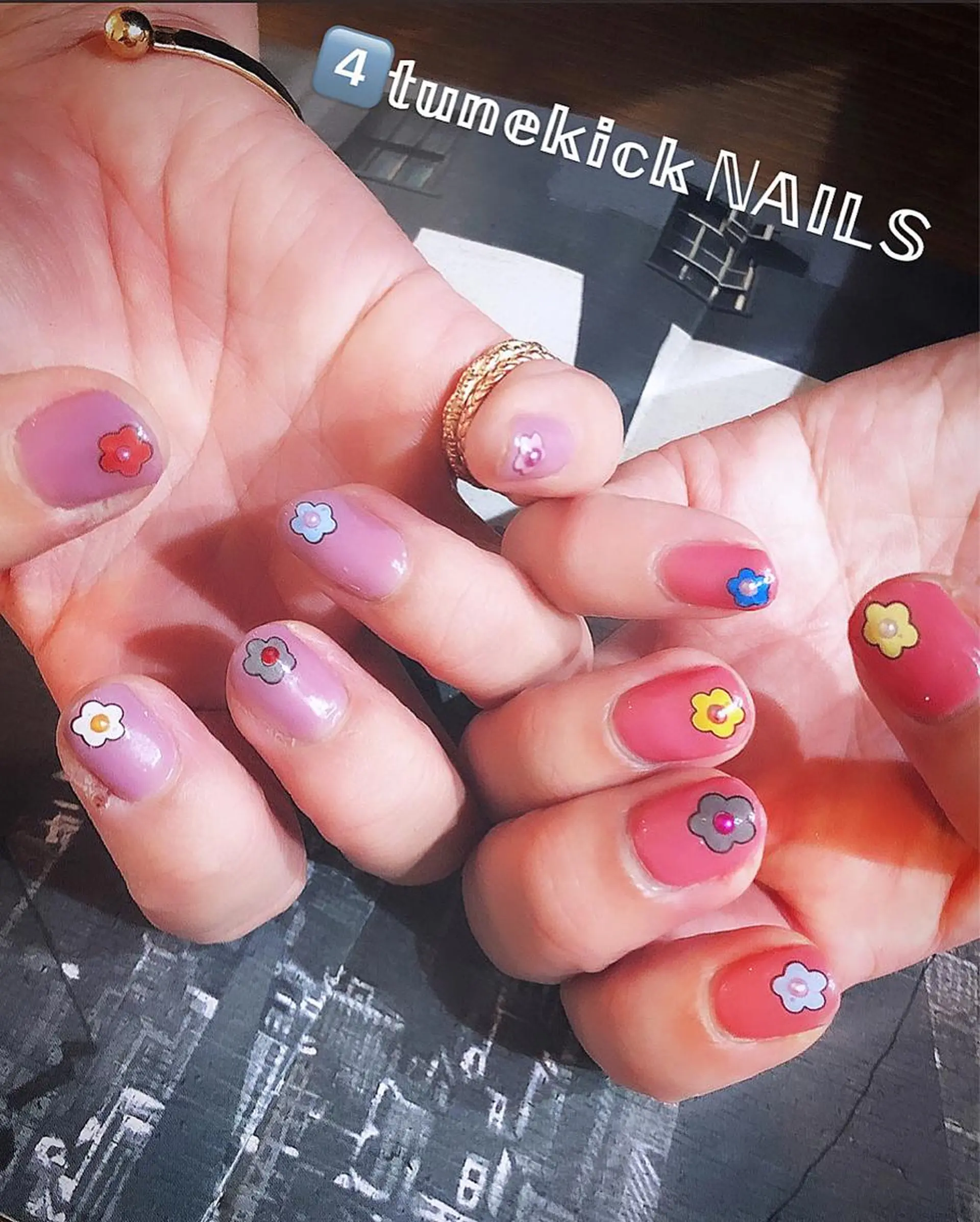 ネイル 4tunekick NAILS(フォーチュンキックネイルズ)所属・光森 淳子のネイルデザイン