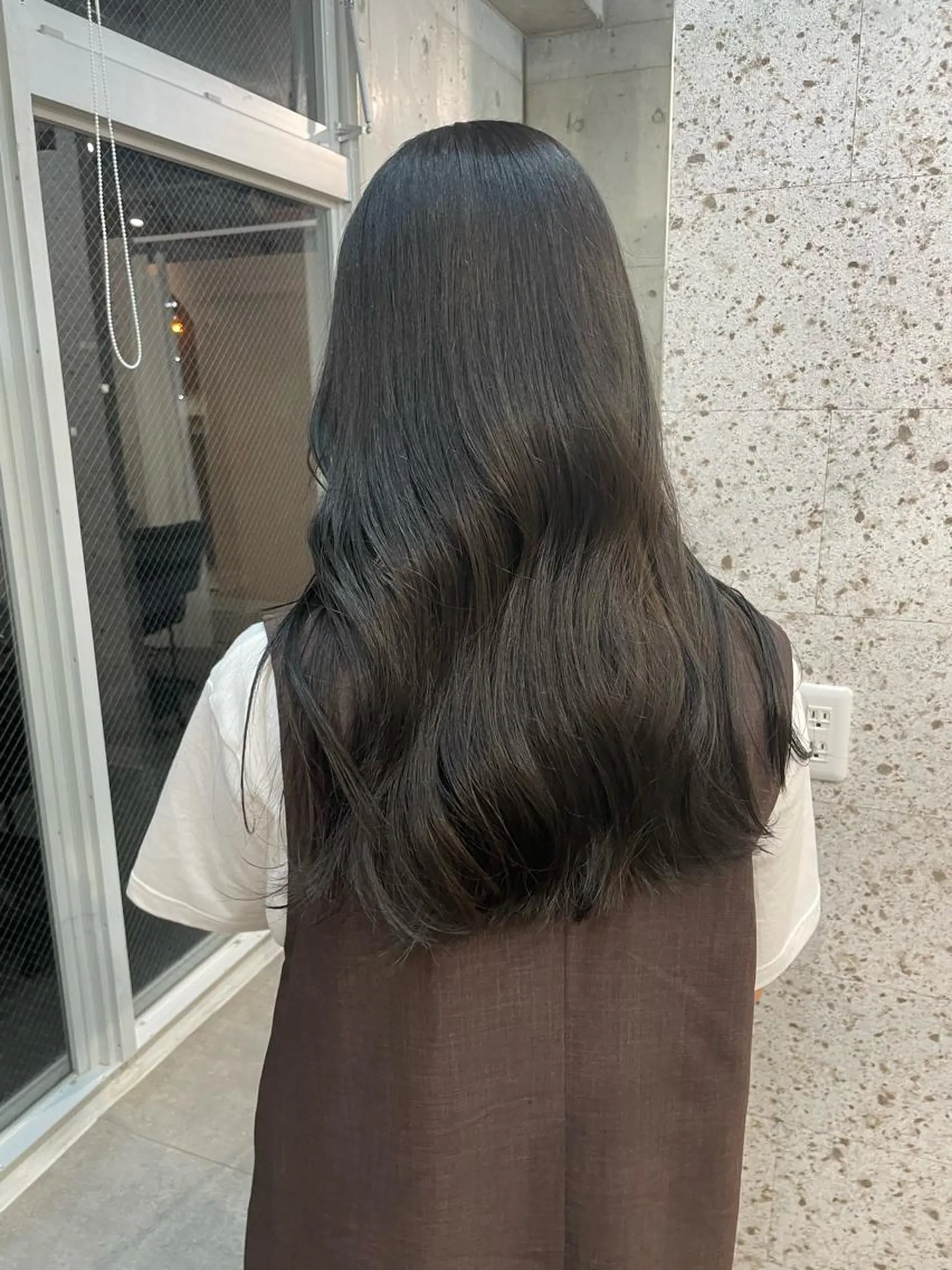 セミロング カラー lani hair salon所属・SHOTO ハイトー ン/デザインカラーのヘアスタイル