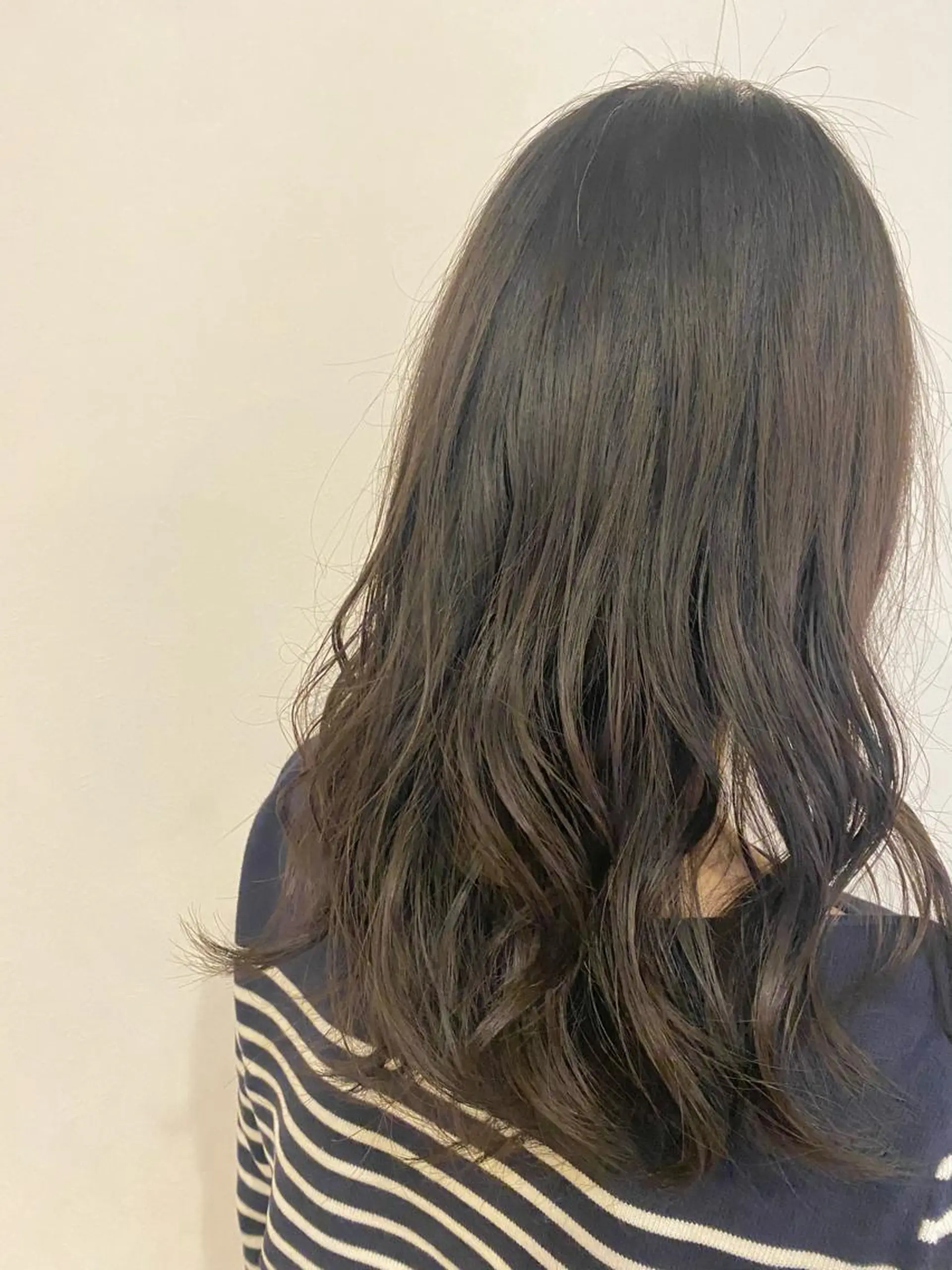 セミロング パーマ 美容室Limb所属・髪質改善/縮毛/小林 水葵のヘアスタイル