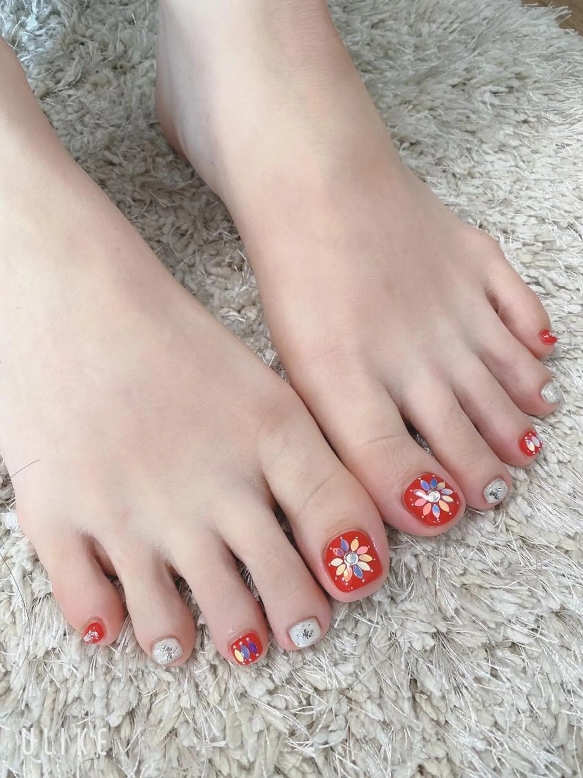 ネイル フットネイル 森山 舞のネイルデザイン