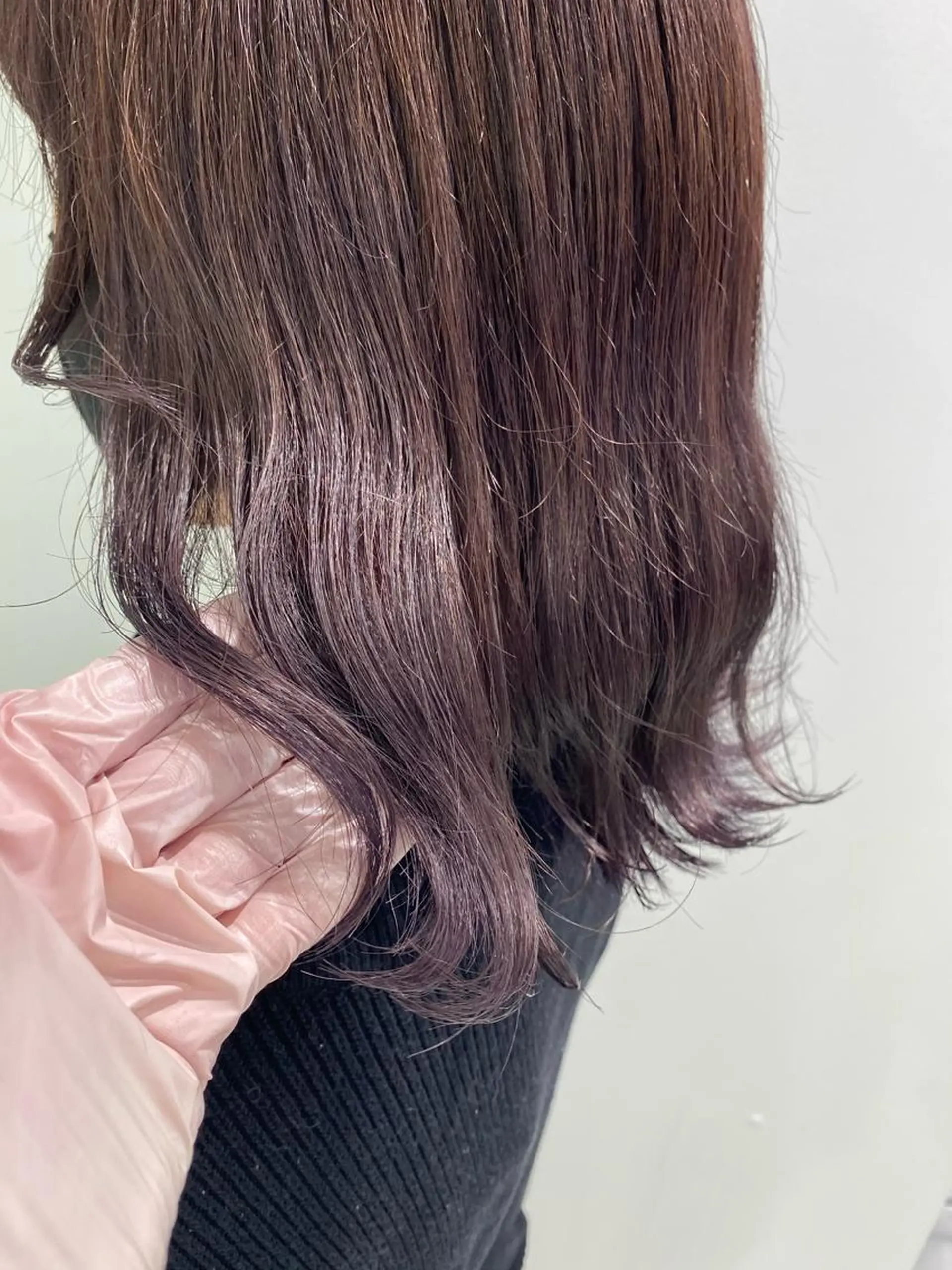 セミロング カラー パーマ ヘアアレンジ ネイル マツエク・マツパ 韓国風ベージュ🤎 赤みなし🌿横浜🤎のヘアスタイル