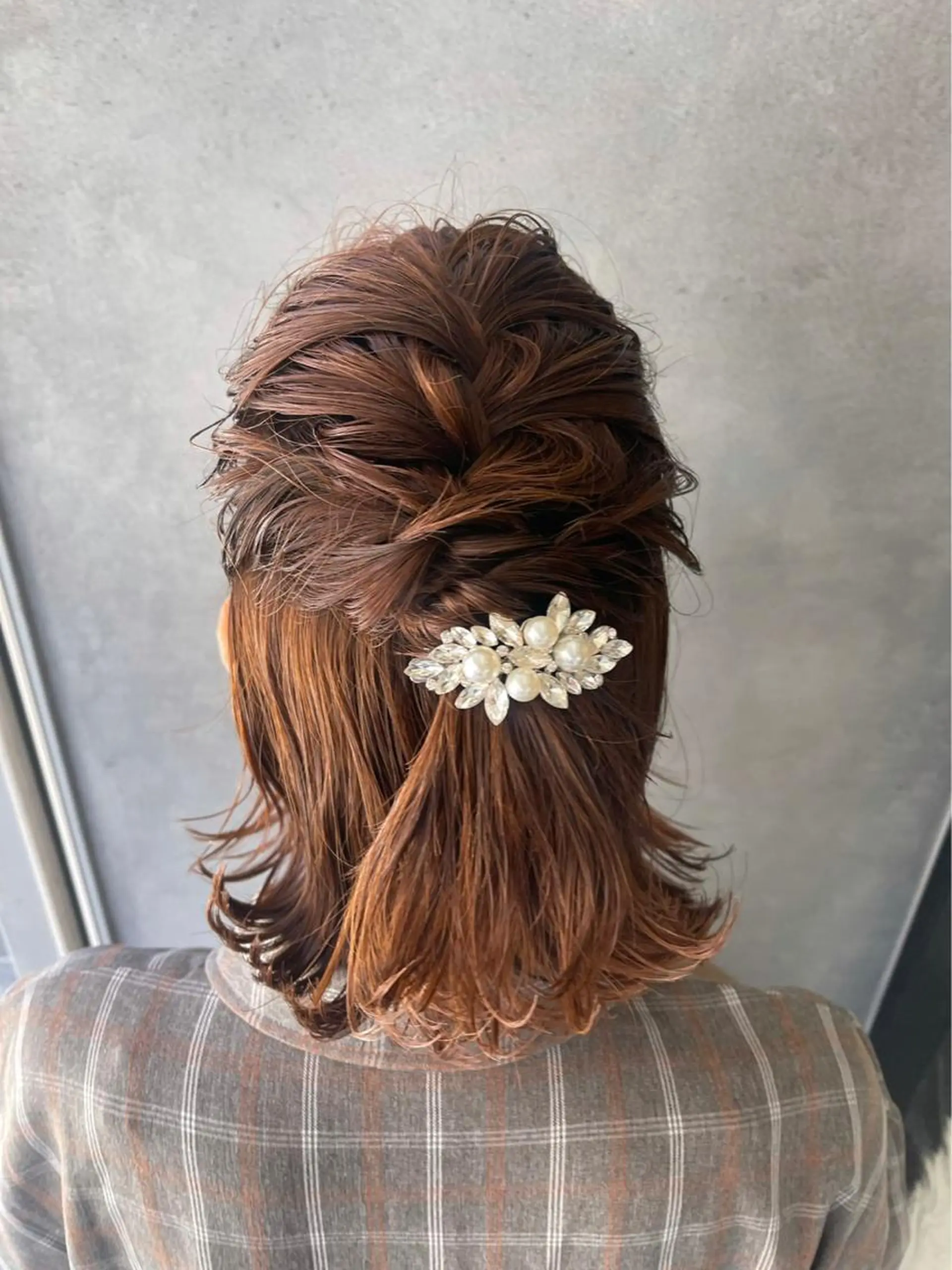 ミディアム カラー ヘアアレンジ ☁Neolive .Ayana✂️のヘアスタイル