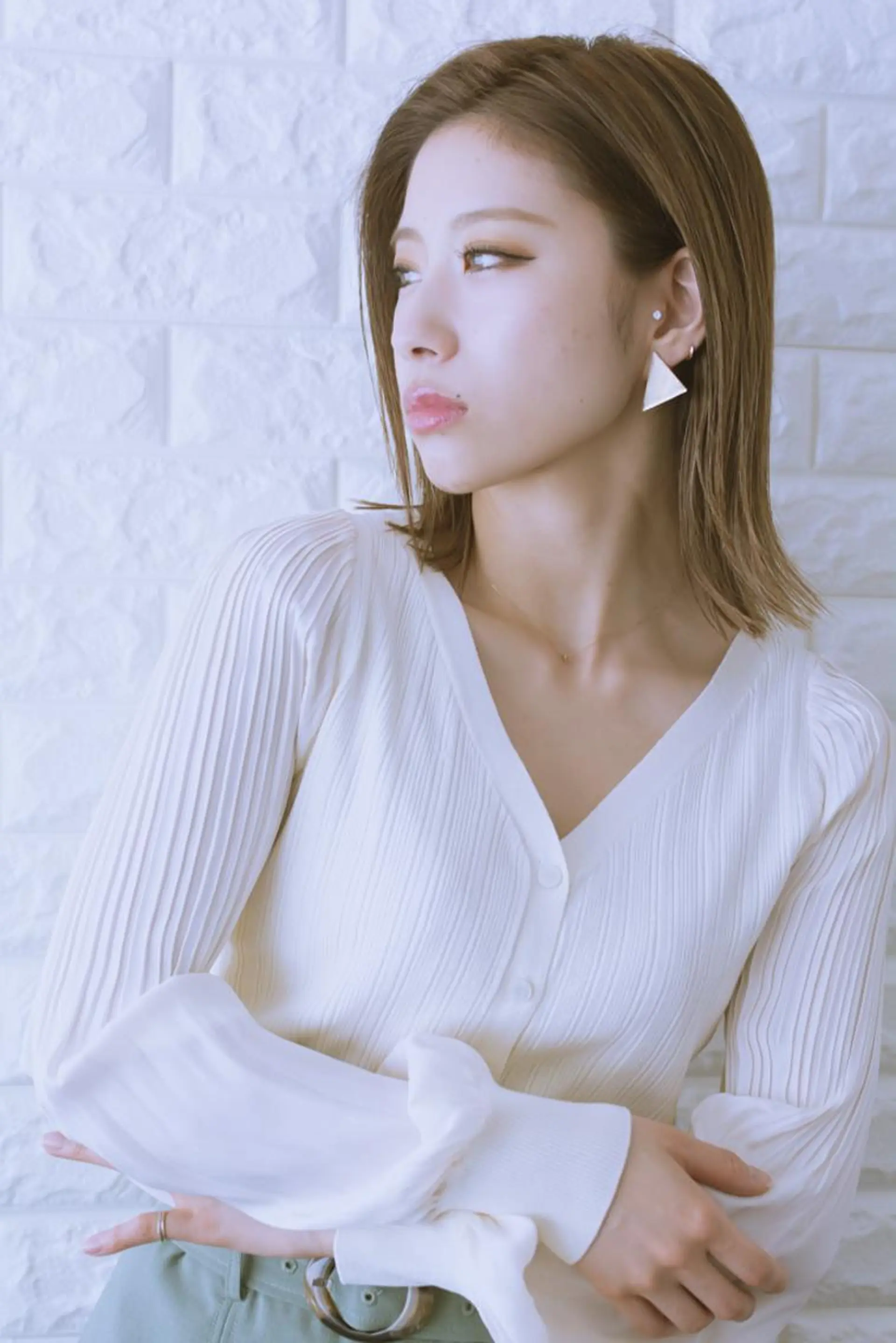 ミディアム カラー ショートボブ ベージュカラー ブルーカラー ブルージュ グレージュ 撮影モデル 斉藤 正敏のその他イメージ