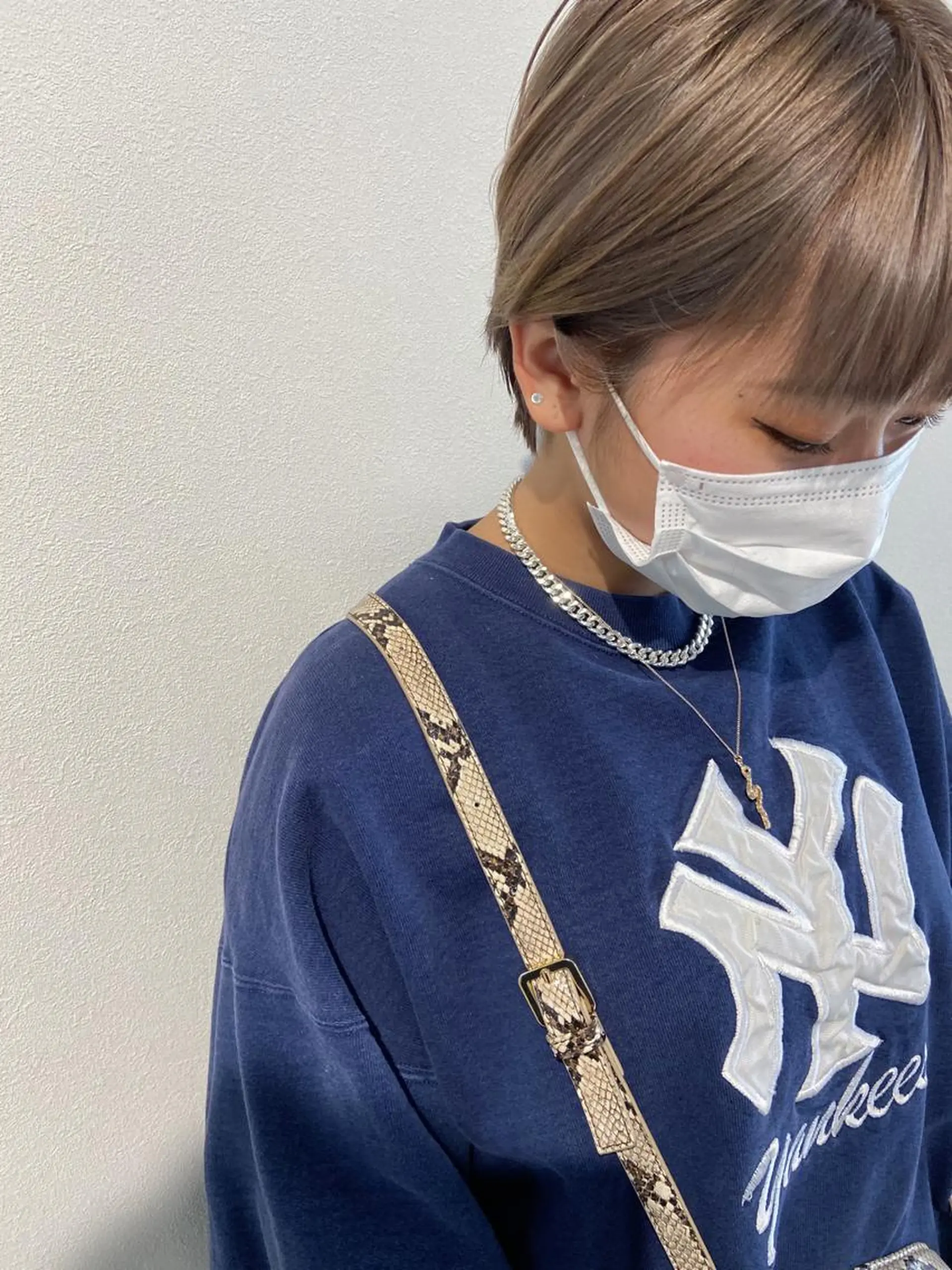 ショート カラー ベージュカラー ショートヘア ヘアカラー STAN WOOD所属・似合わせcut 🔥yutakaのヘアスタイル