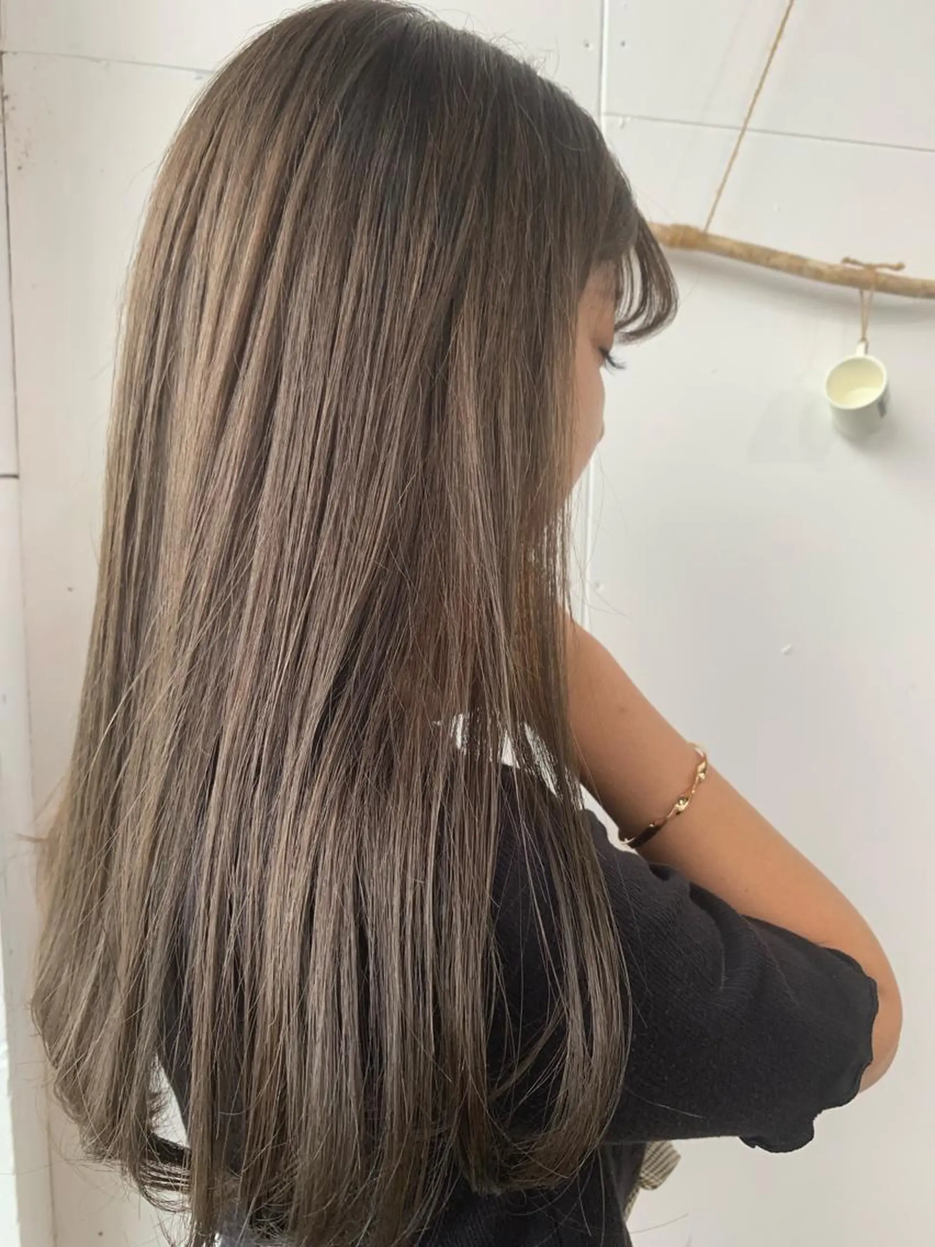 ロング カラー RINKA 琳茄のヘアスタイル