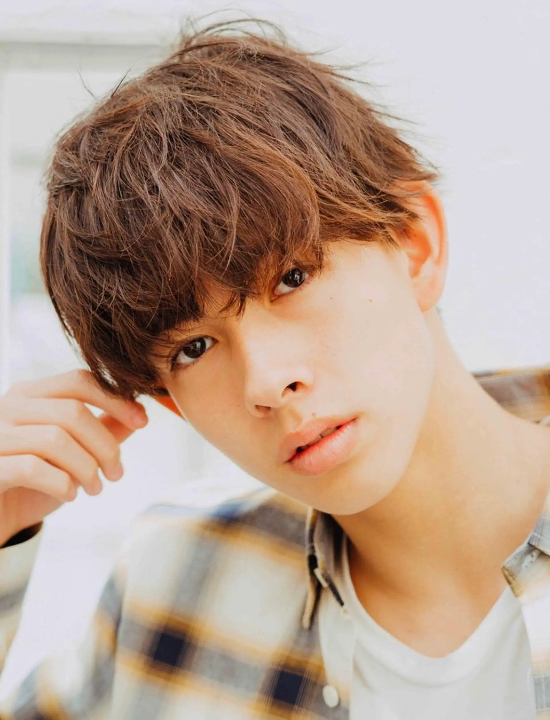 ミディアム カラー メンズ メンズブリーチ ブリーチ ダブルカラー トリートメント カット パーマ トリートメント Sia中野新橋 『JUNYA』のヘアスタイル