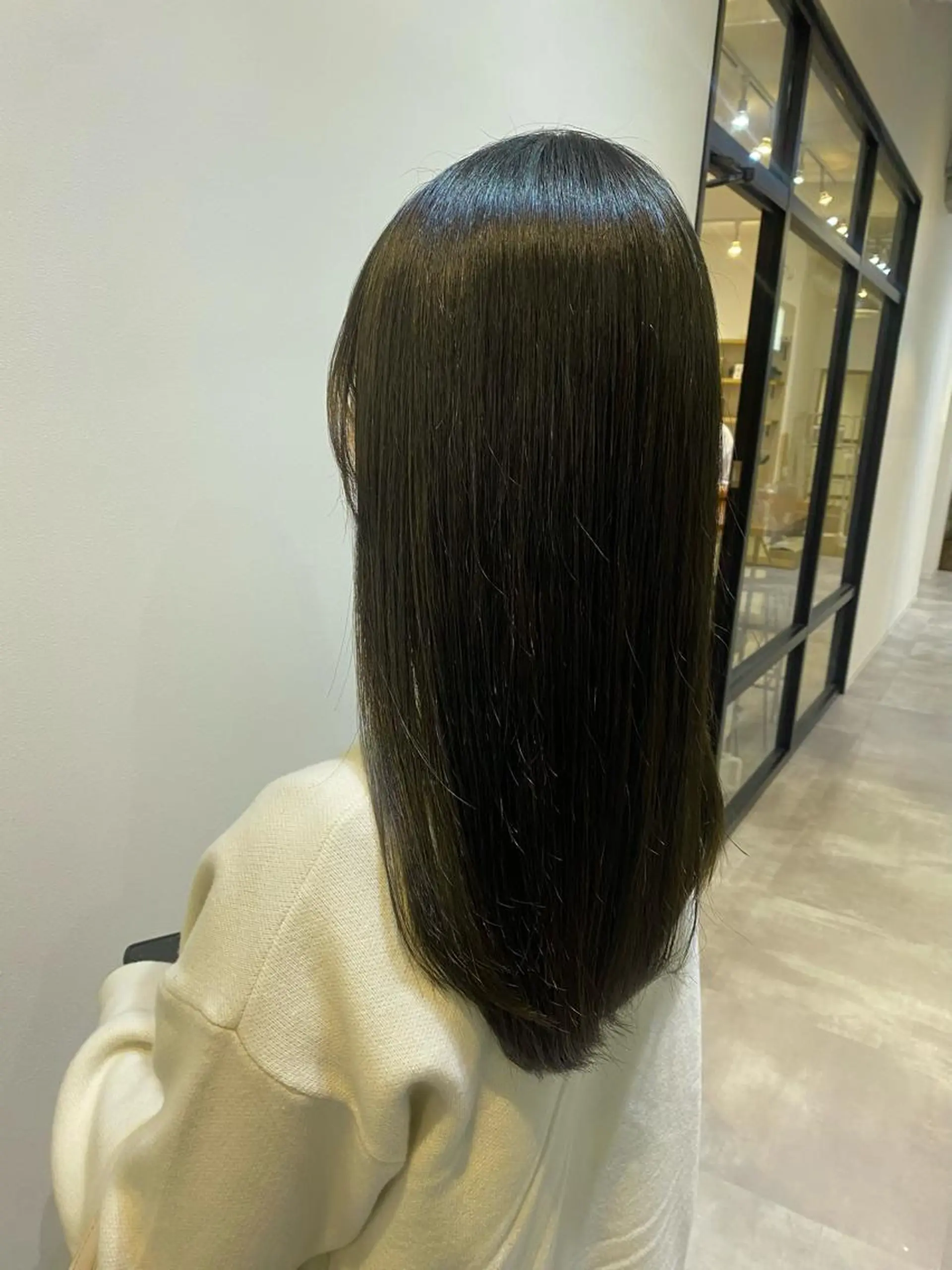 ロング カラー パーマ アッシュ バレイヤージュ ブリーチ ブラウンカラー ケアブリーチ カット ヘアカラー トリートメント ♡オシャ髪♡AI ✂️newi町田のヘアスタイル