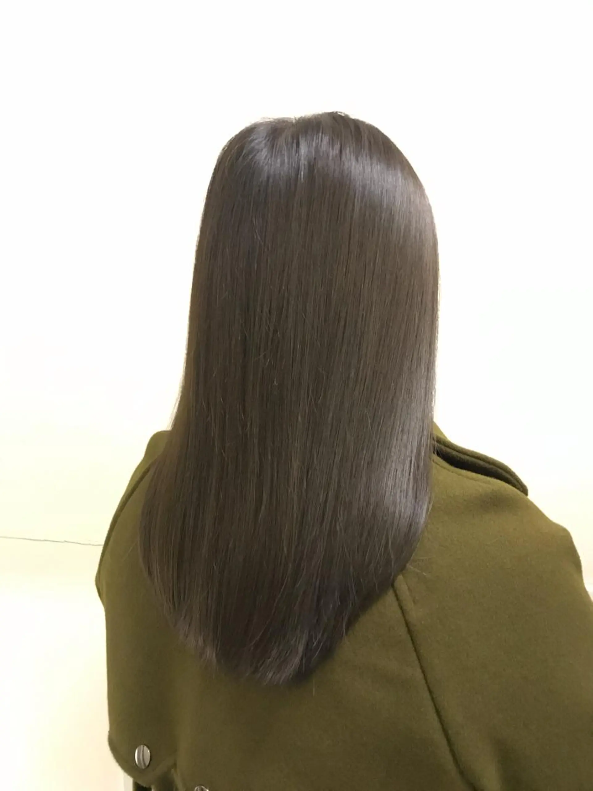 ロング カラー アッシュ アッシュグレー 透明感カラー トリートメント イトウ アヤカ 𓂃𓈒𓏸のヘアスタイル