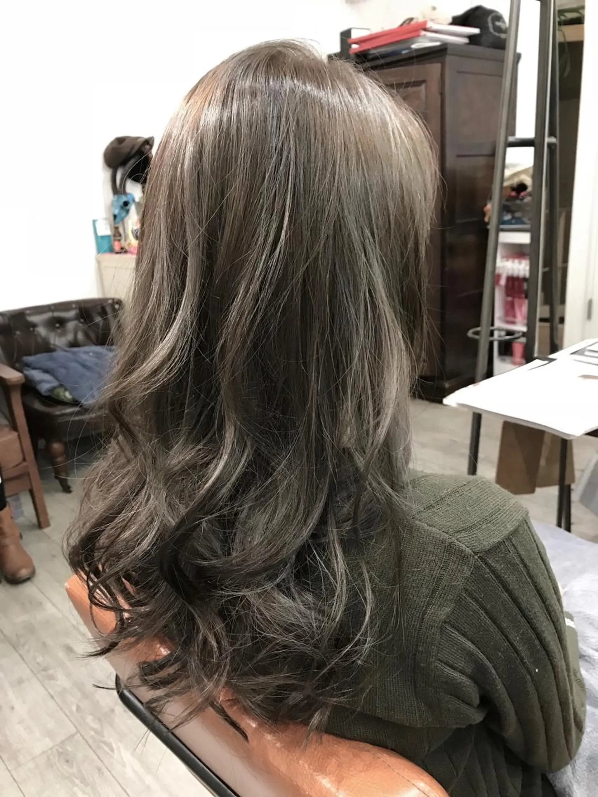 ロング カラー ハイライトカラー ハイライト Akua【代表】 Kazumaのヘアスタイル