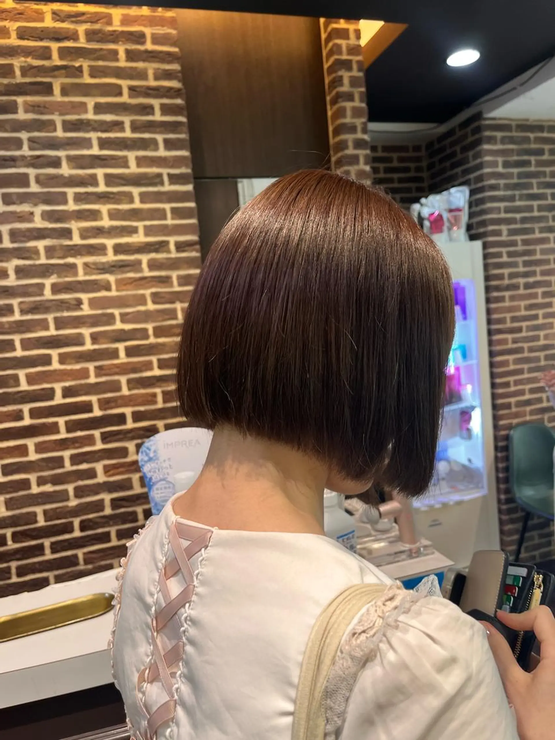 ショート カラー ブラウンカラー ハイトーンカラー 学生 酸性ストレート 🤍🎀honokaのヘアスタイル