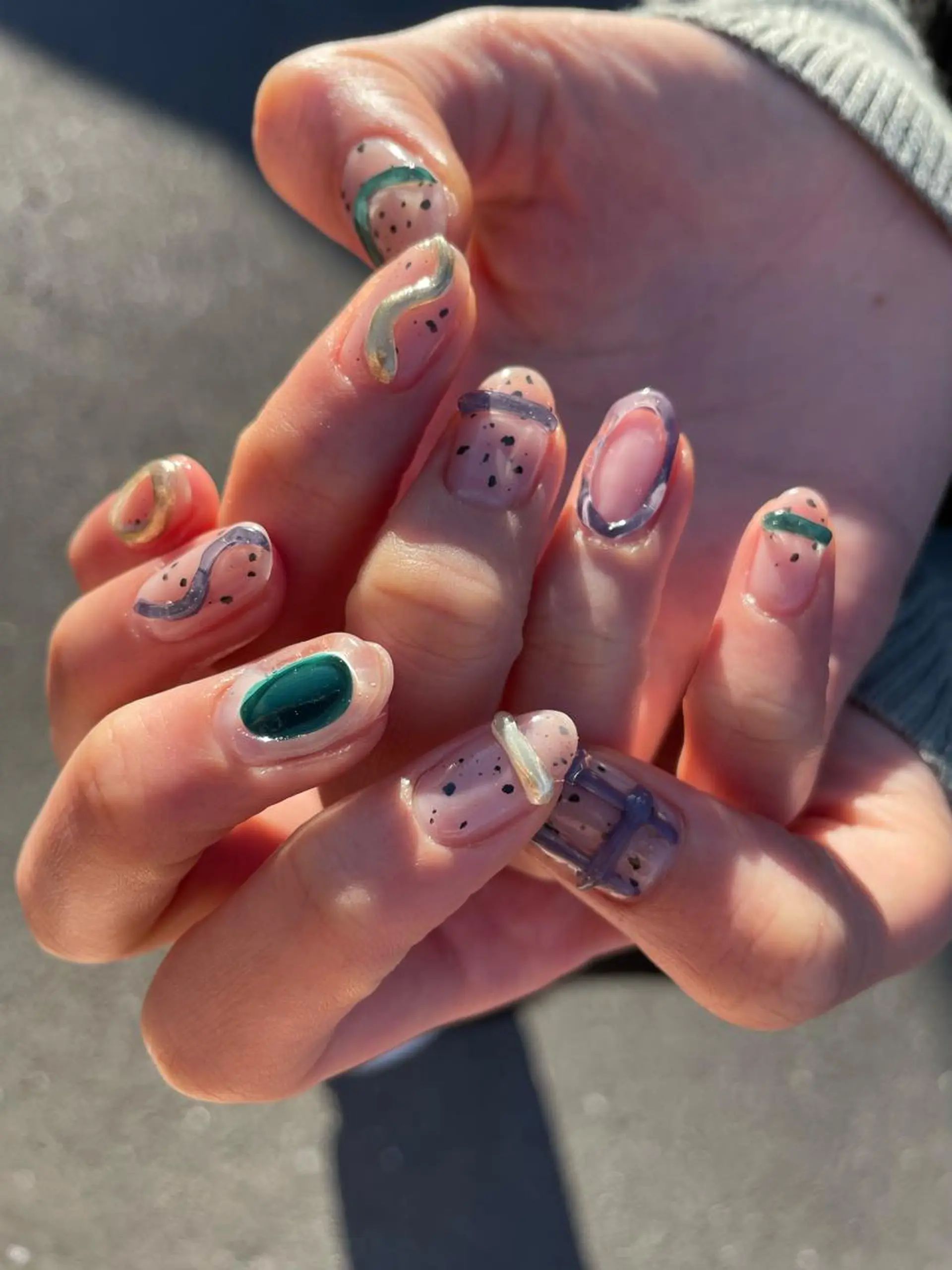 ロング カラー ヘアアレンジ キッズ ネイル マツエク・マツパ 福田 加奈のネイルデザイン