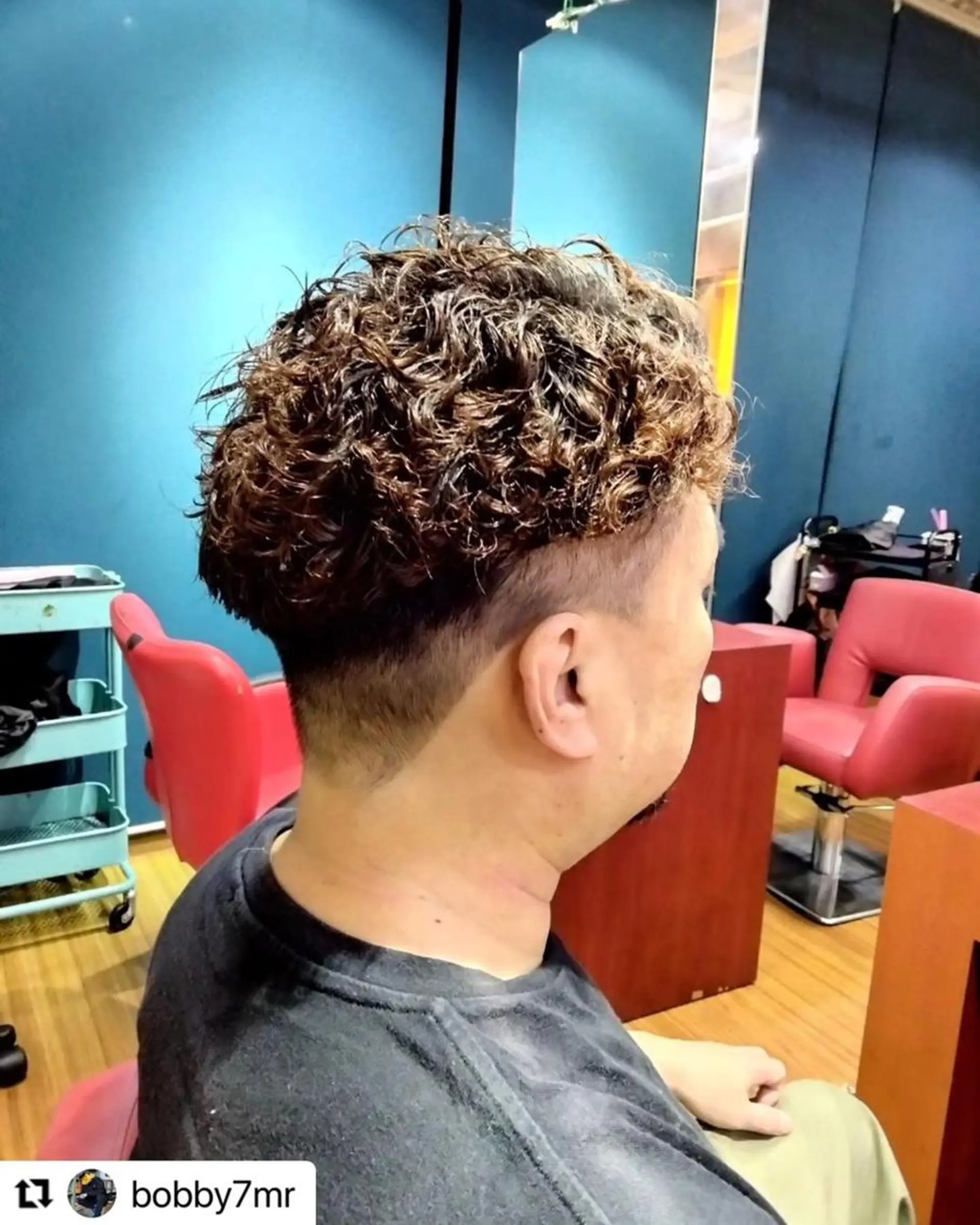 ミディアム カラー メンズ ミディアムパーマ メンズパーマ 🩷Eny terrace🩷のヘアスタイル