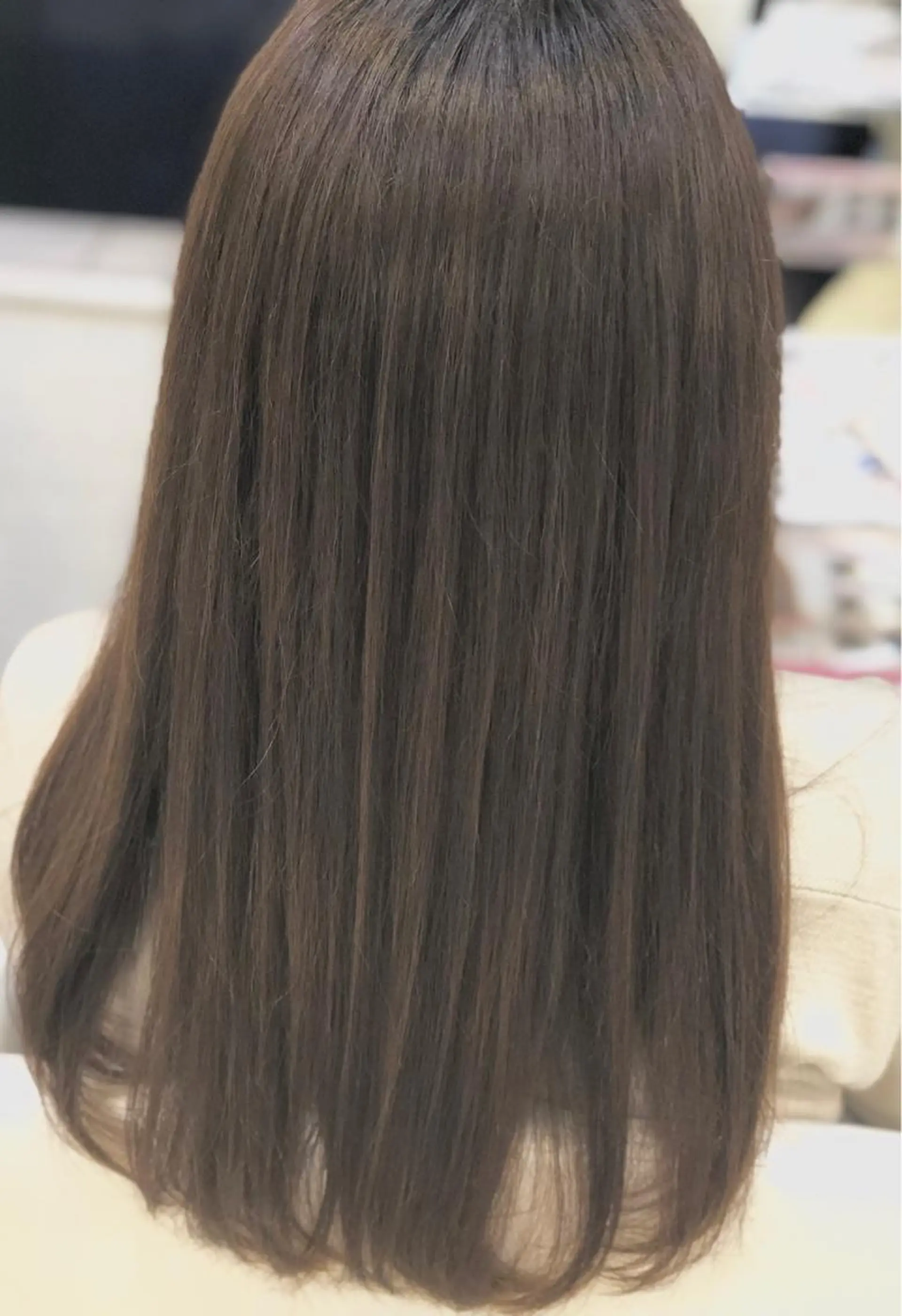 カラー 縮毛矯正　野口 恵のヘアスタイル