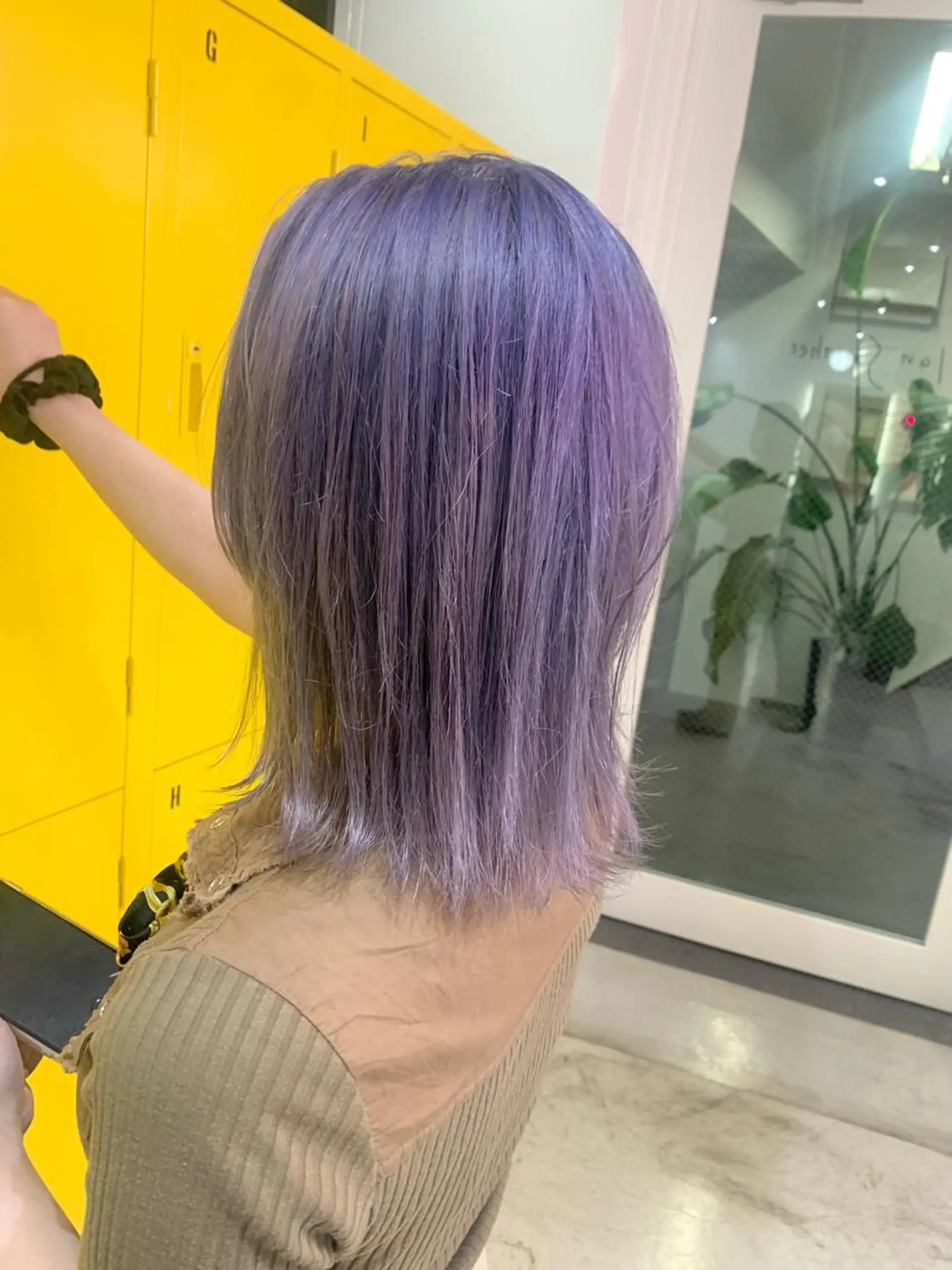 ショート カラー ヘアアレンジ 🧨ブリーチー×ボブ レイヤー💎じゅえるのヘアスタイル