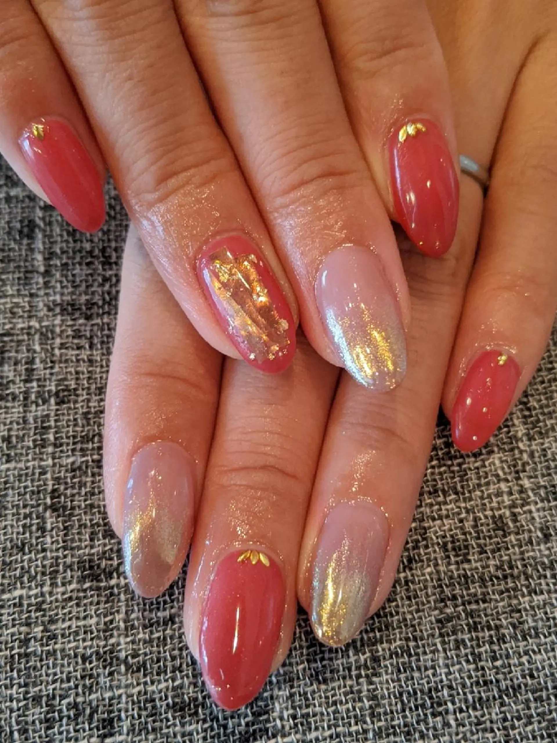 ネイル オーロラネイル ハンドネイル private salon mieのネイルデザイン