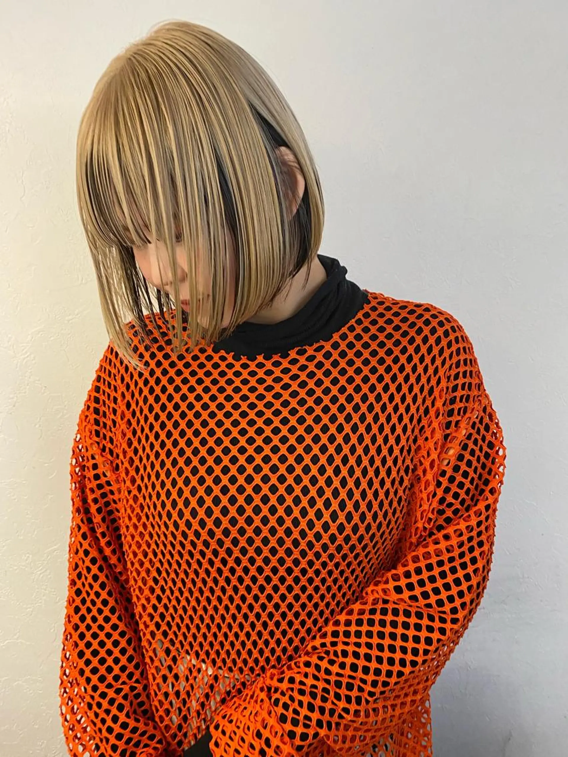 ショート カラー インナーカラー ツートーンカラー ヘアカラー 森貴裕/ベージュ/ パーマ/オリーブのヘアスタイル