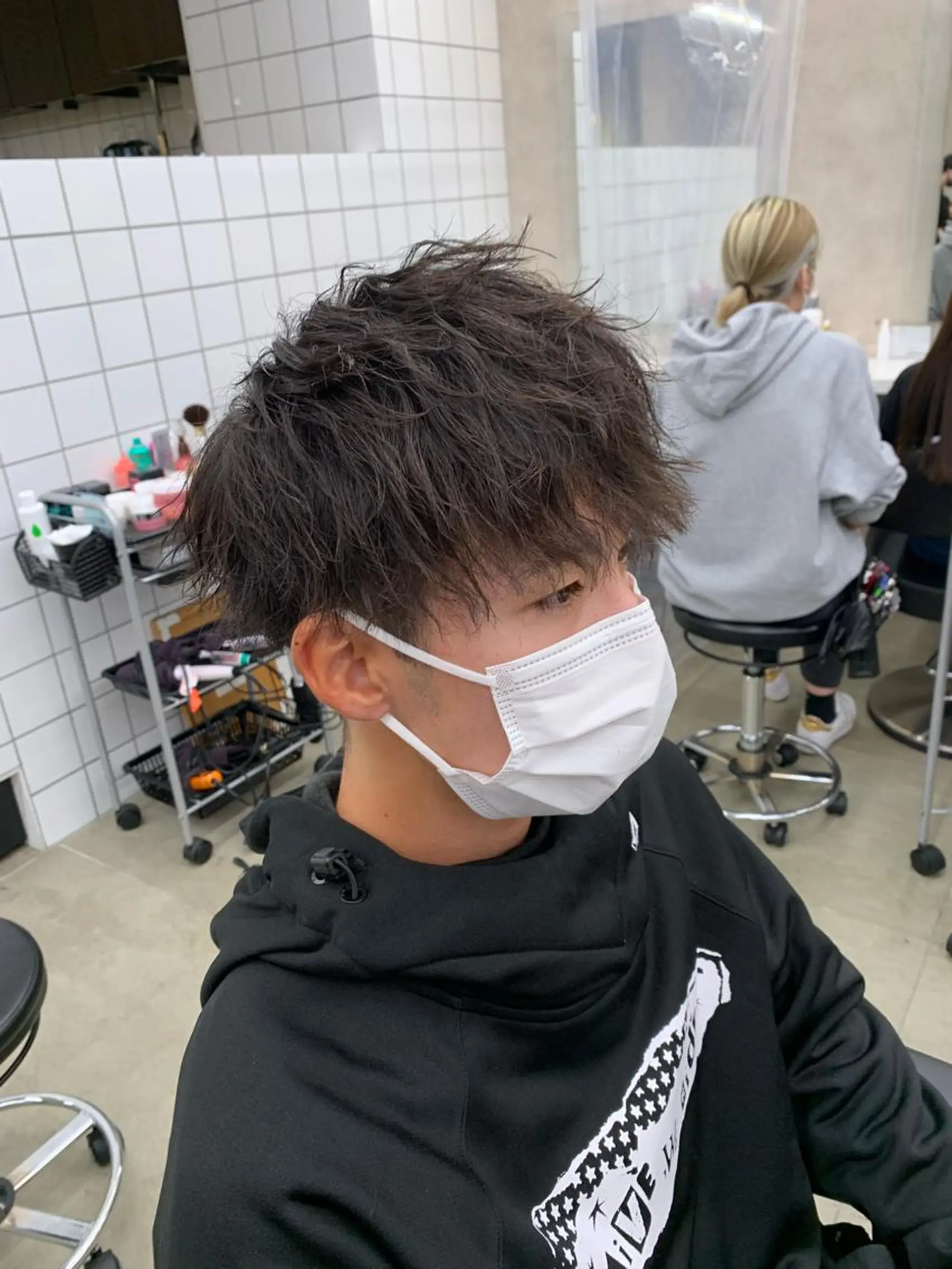 ショート カラー パーマ メンズ カット ヘアカラー トリートメント ヘッドスパ ヘアセット トレンド/レイヤー うる艶🪞CANDYのヘアスタイル