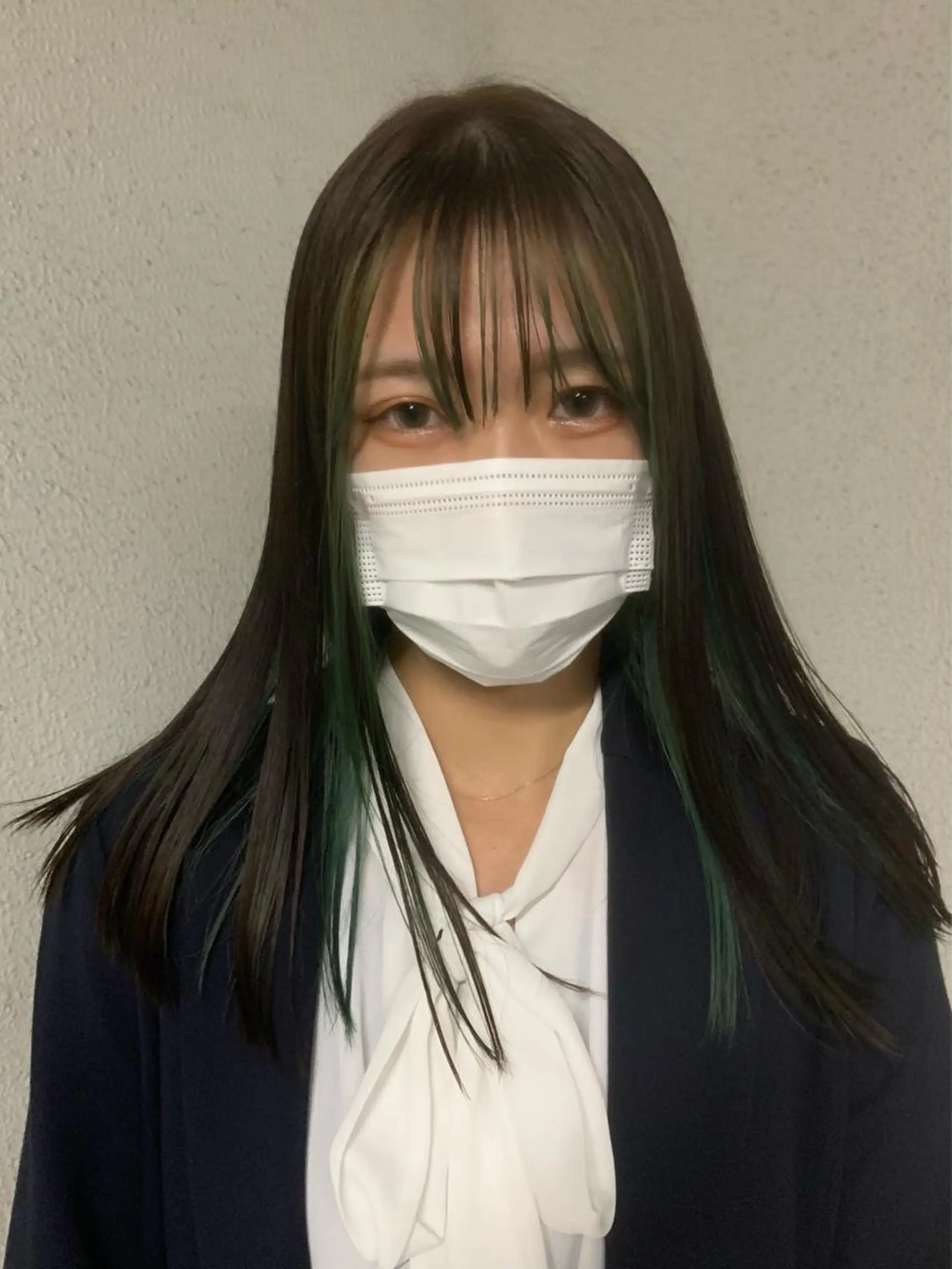 カラー グレージュ オリーブグレージュ オリーブグレー Joh/メンズカット /レイヤー/ブリーチのヘアスタイル