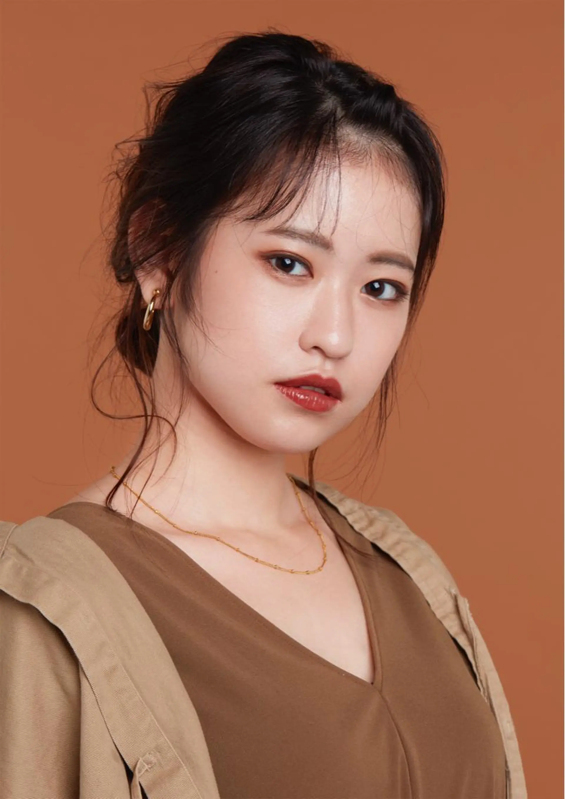 セミロング ヘアアレンジ [似合う小顔カット] 🪽MUNi恵比寿のヘアスタイル