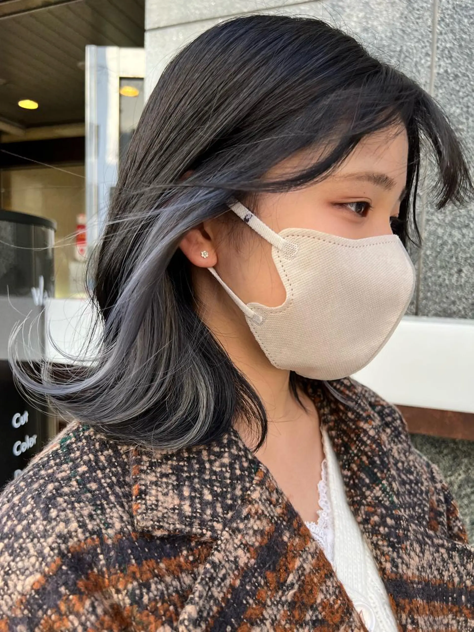 ミディアム カラー ヘアアレンジ ブリーチ ブルーカラー シルバー 🔶似合わせセンター パート/ヤス🔶のヘアスタイル