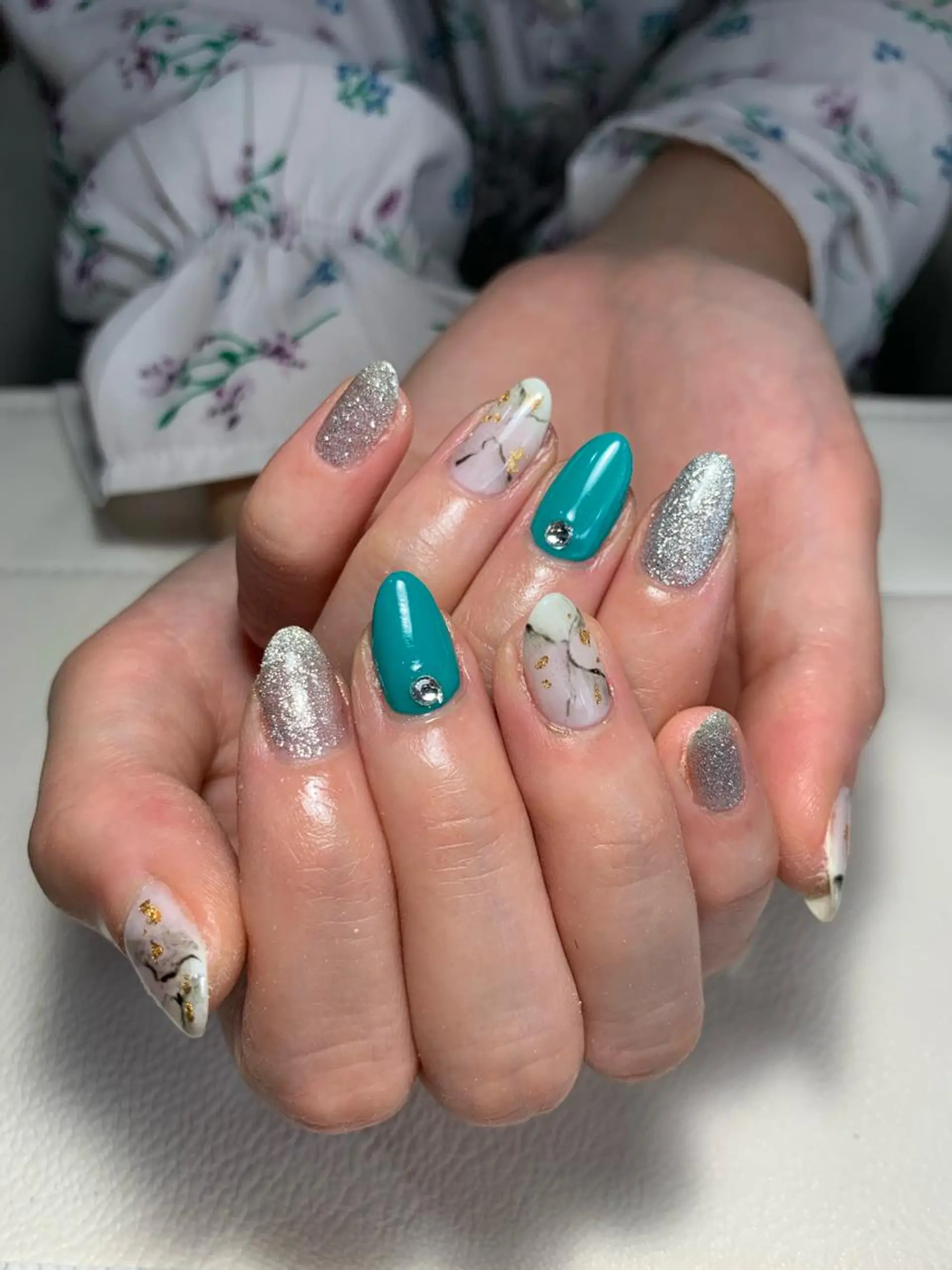 ネイル マルサンカクシカク所属・○△□ 守口市のネイルデザイン